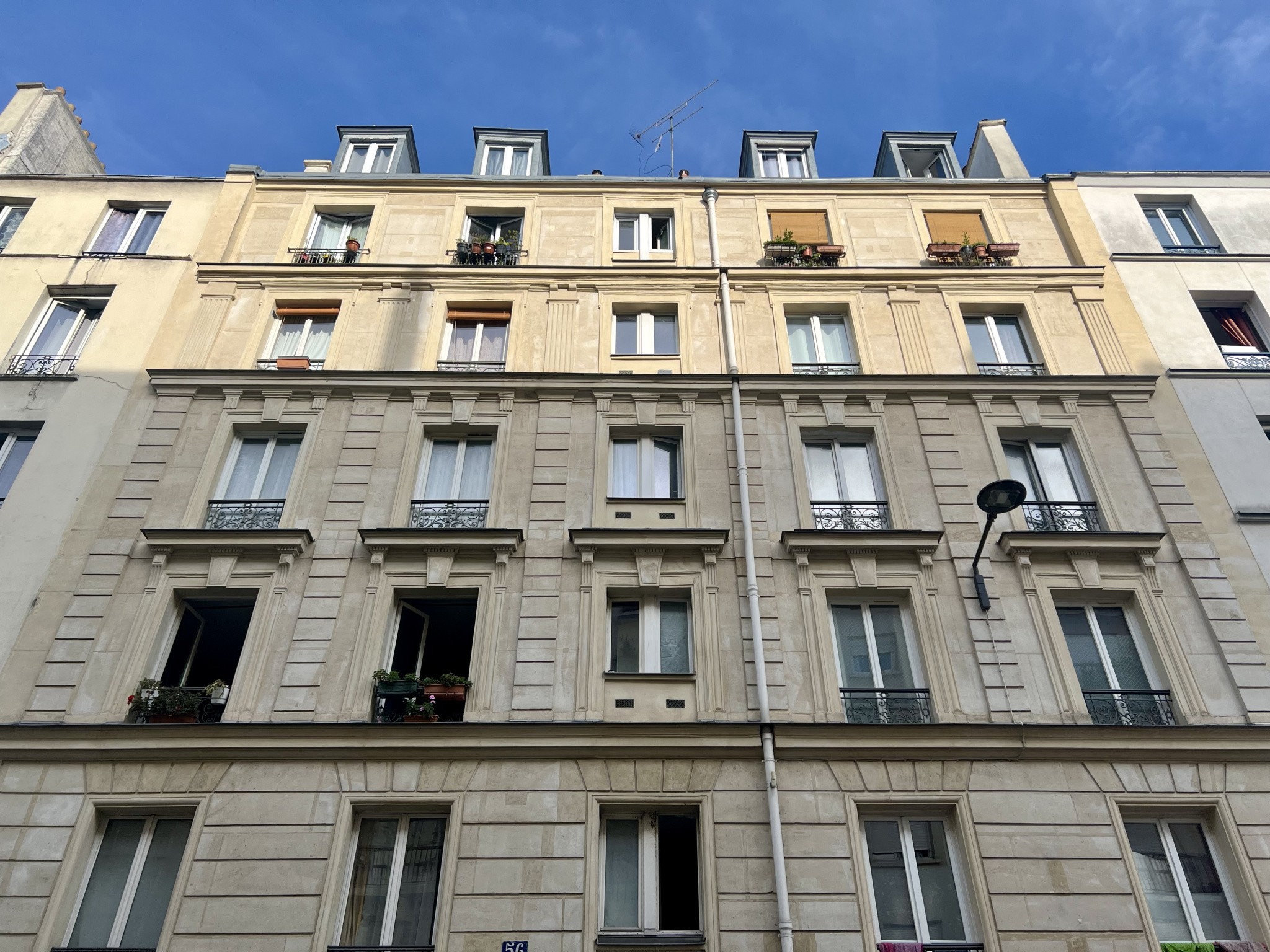 Vente Appartement à Paris Butte-Montmartre 18e arrondissement 2 pièces