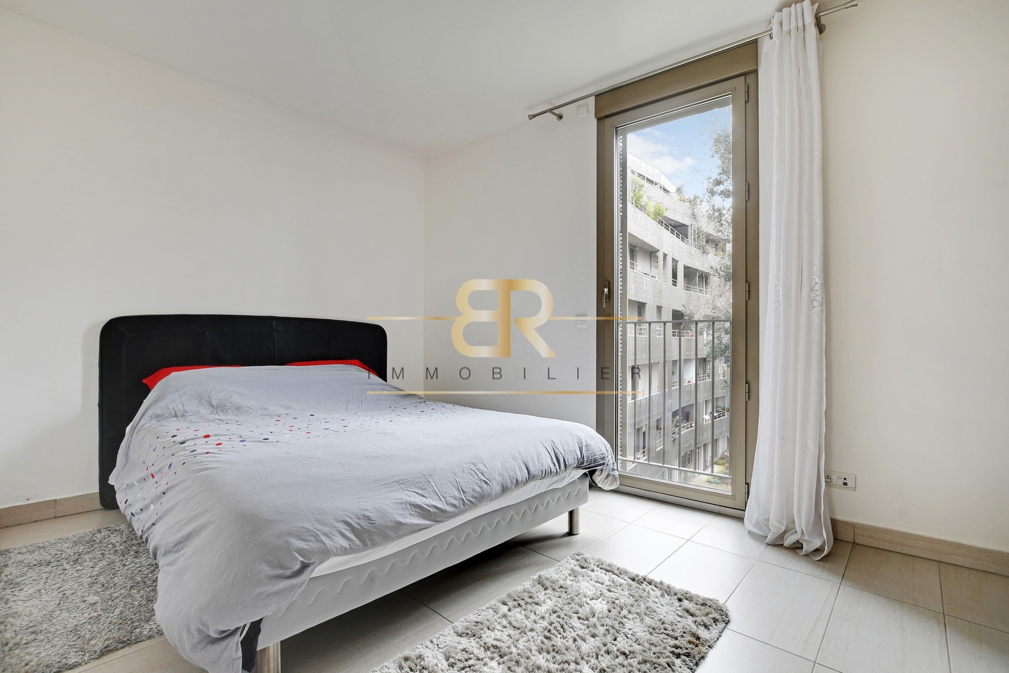 Vente Appartement à Paris Vaugirard 15e arrondissement 3 pièces