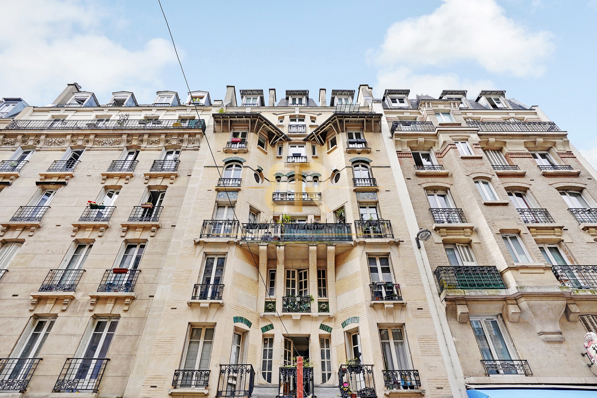 Vente Appartement à Paris Butte-Montmartre 18e arrondissement 2 pièces