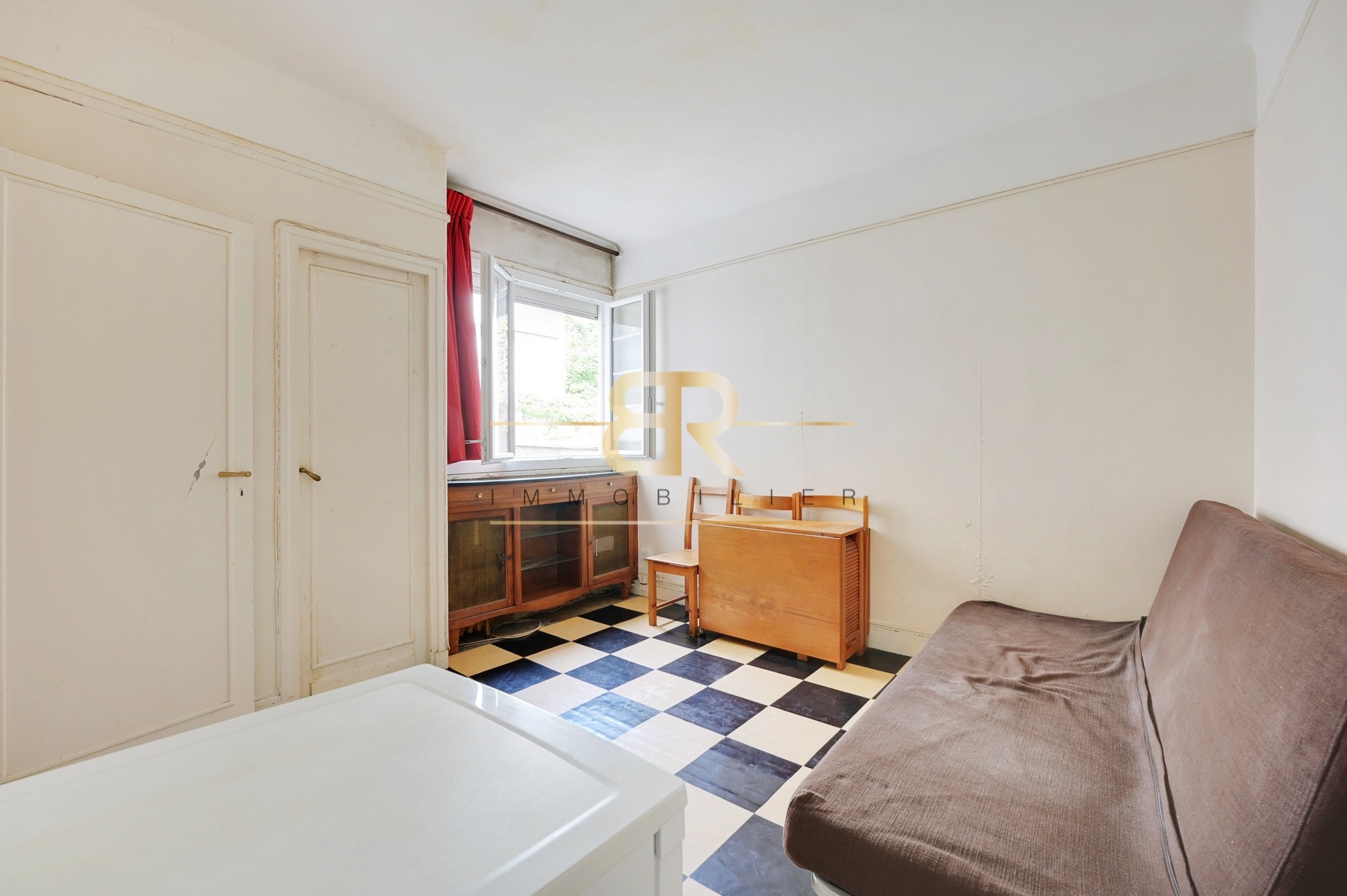 Vente Appartement à Paris Butte-Montmartre 18e arrondissement 1 pièce