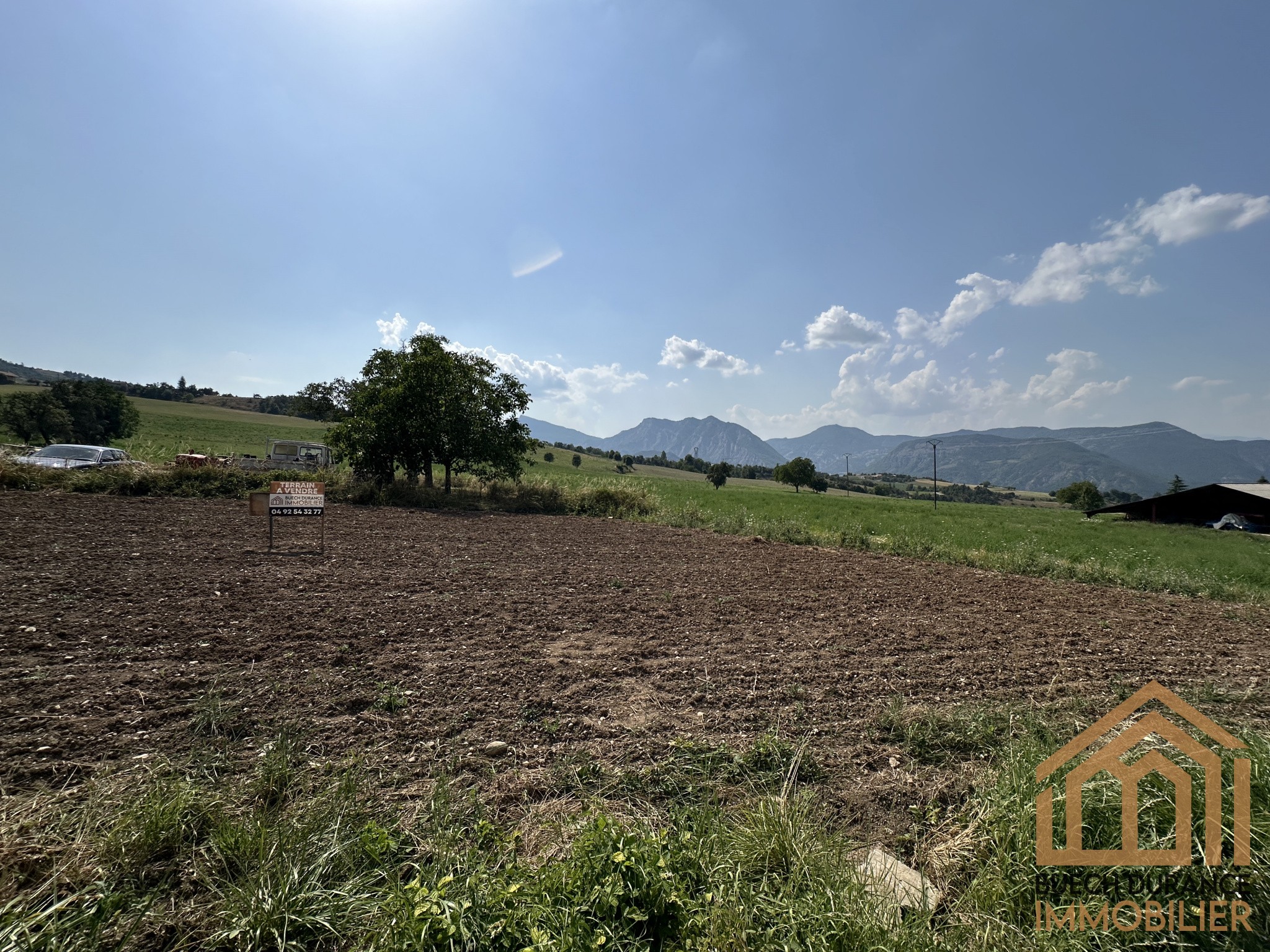 Vente Terrain à Bellaffaire 1 pièce