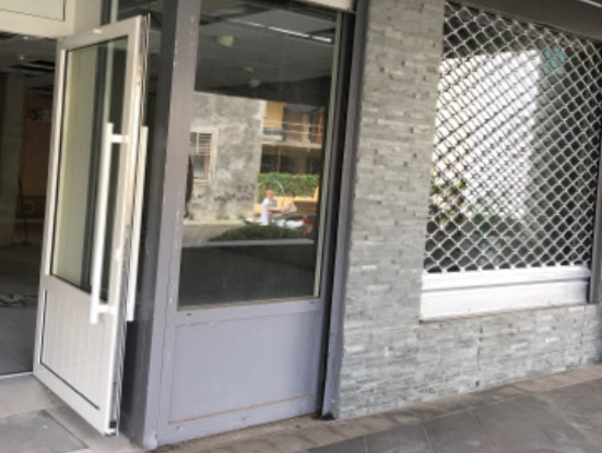 Location Bureau / Commerce à Saint-Pierre 0 pièce