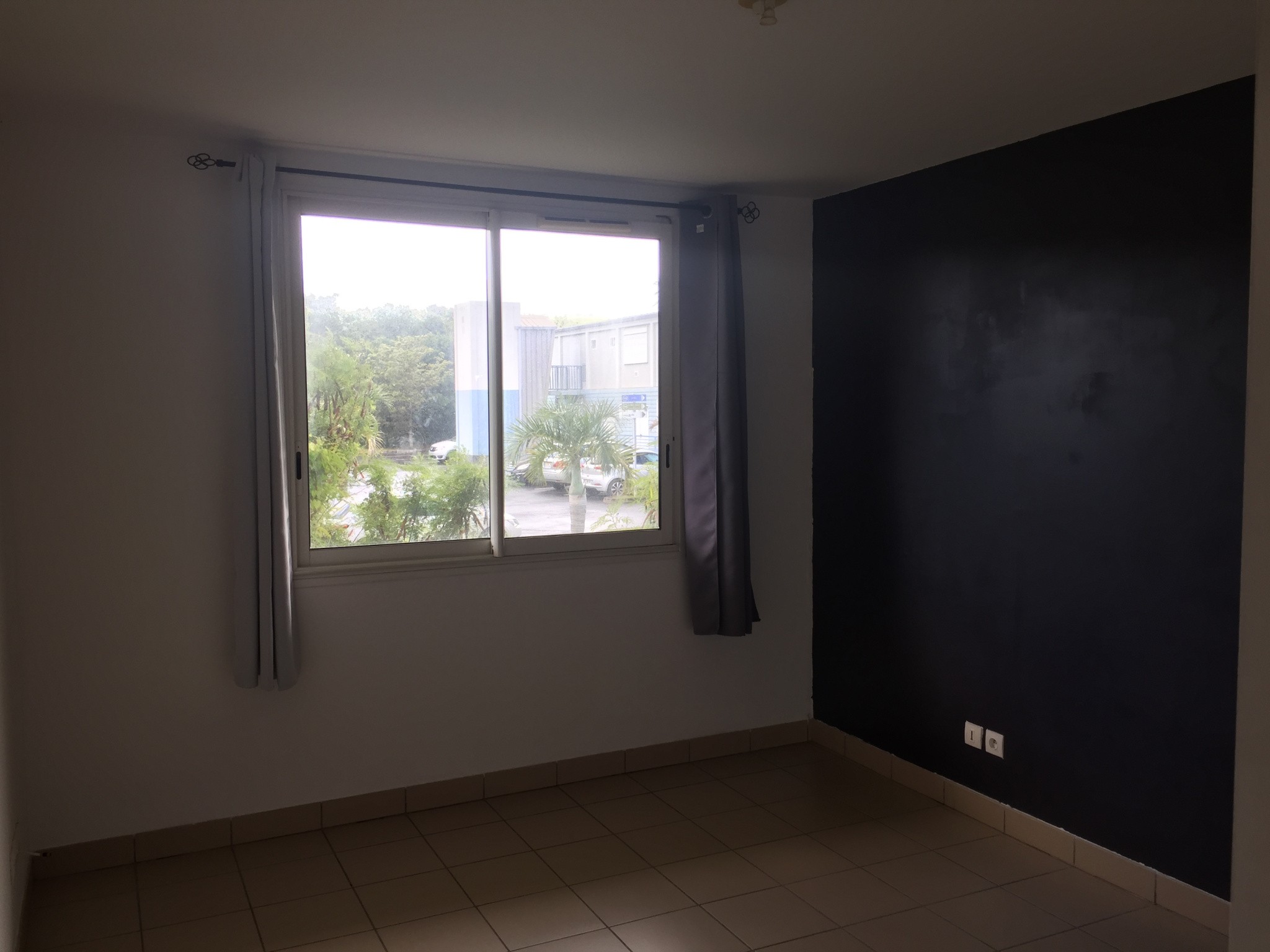 Location Appartement à Saint-Pierre 1 pièce