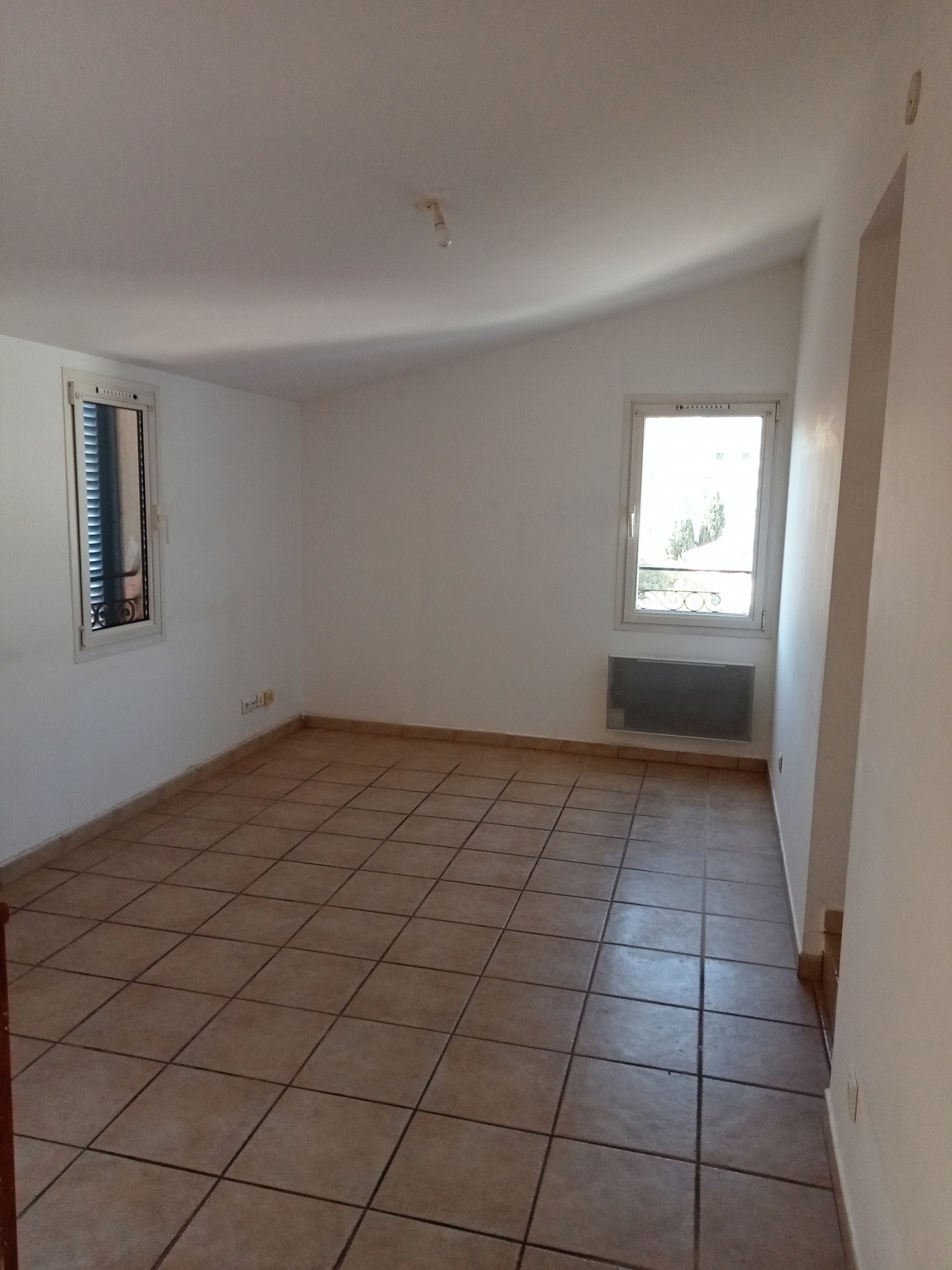 Location Appartement à Toulon 2 pièces