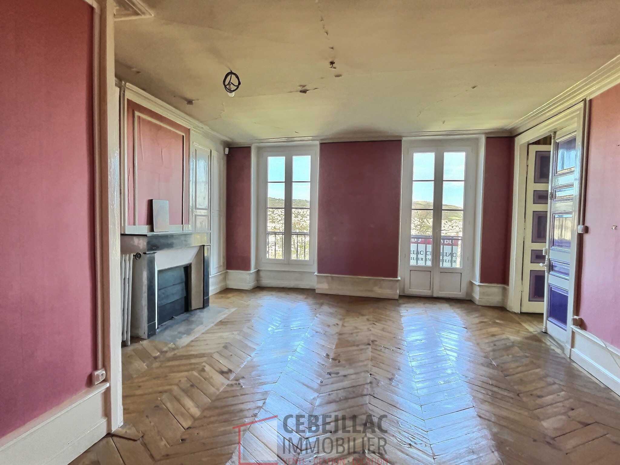 Vente Appartement à Clermont-Ferrand 6 pièces