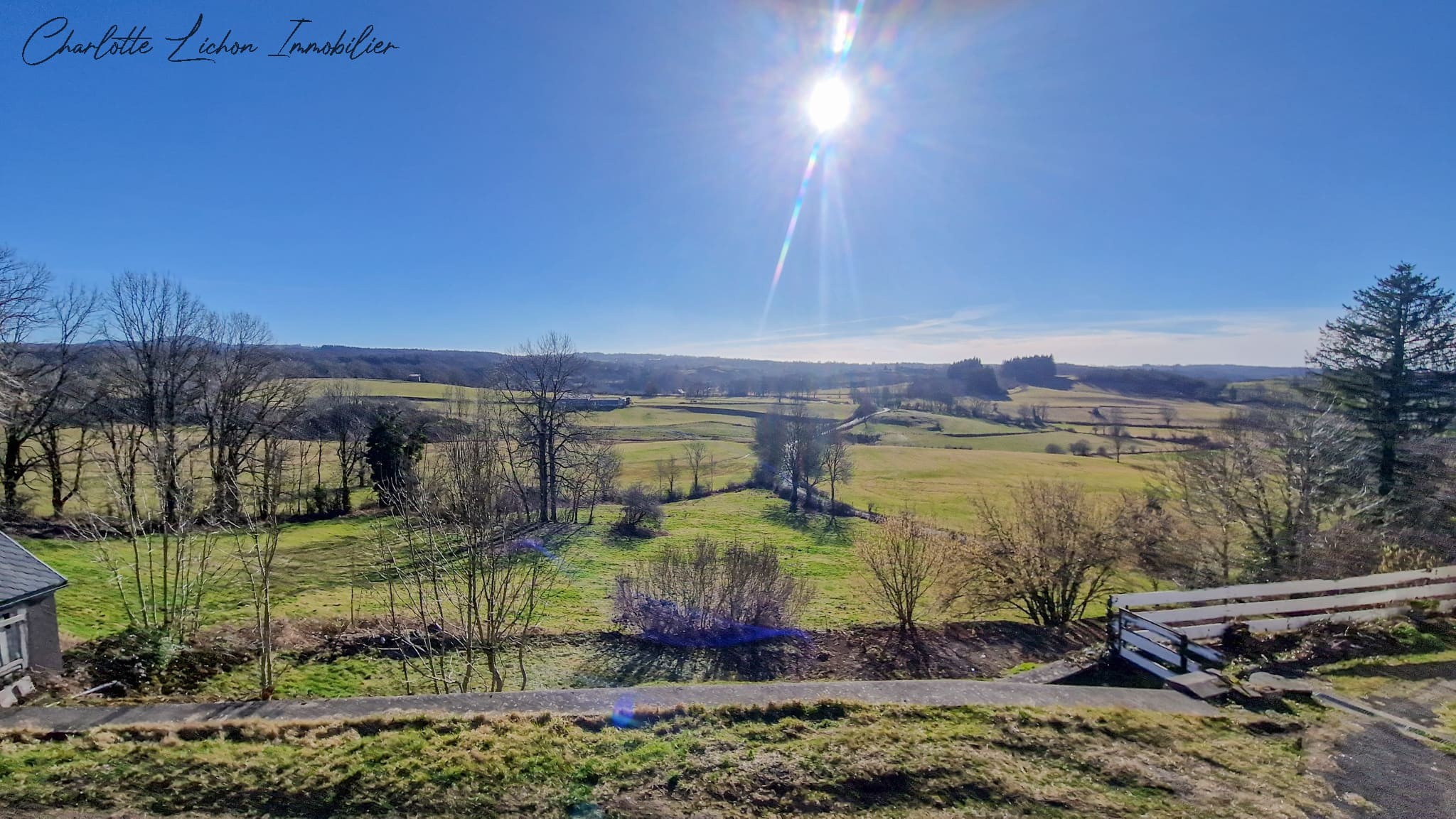 Vente Maison à la Tour-d'Auvergne 30 pièces