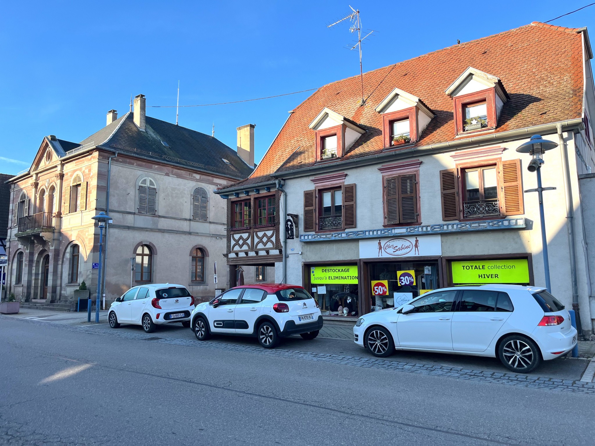 Location Bureau / Commerce à Marckolsheim 0 pièce