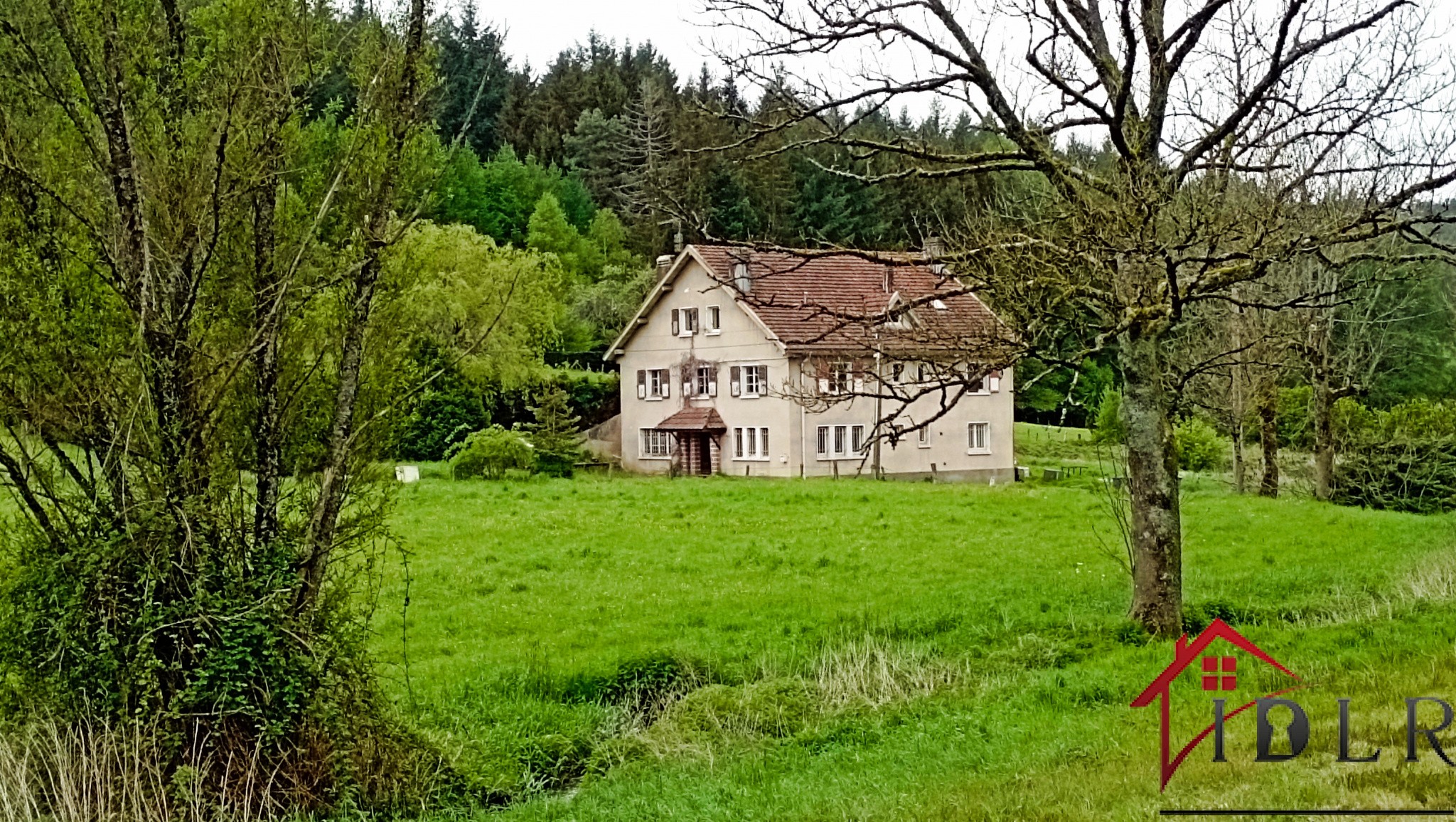 Vente Maison à Bruyères 16 pièces