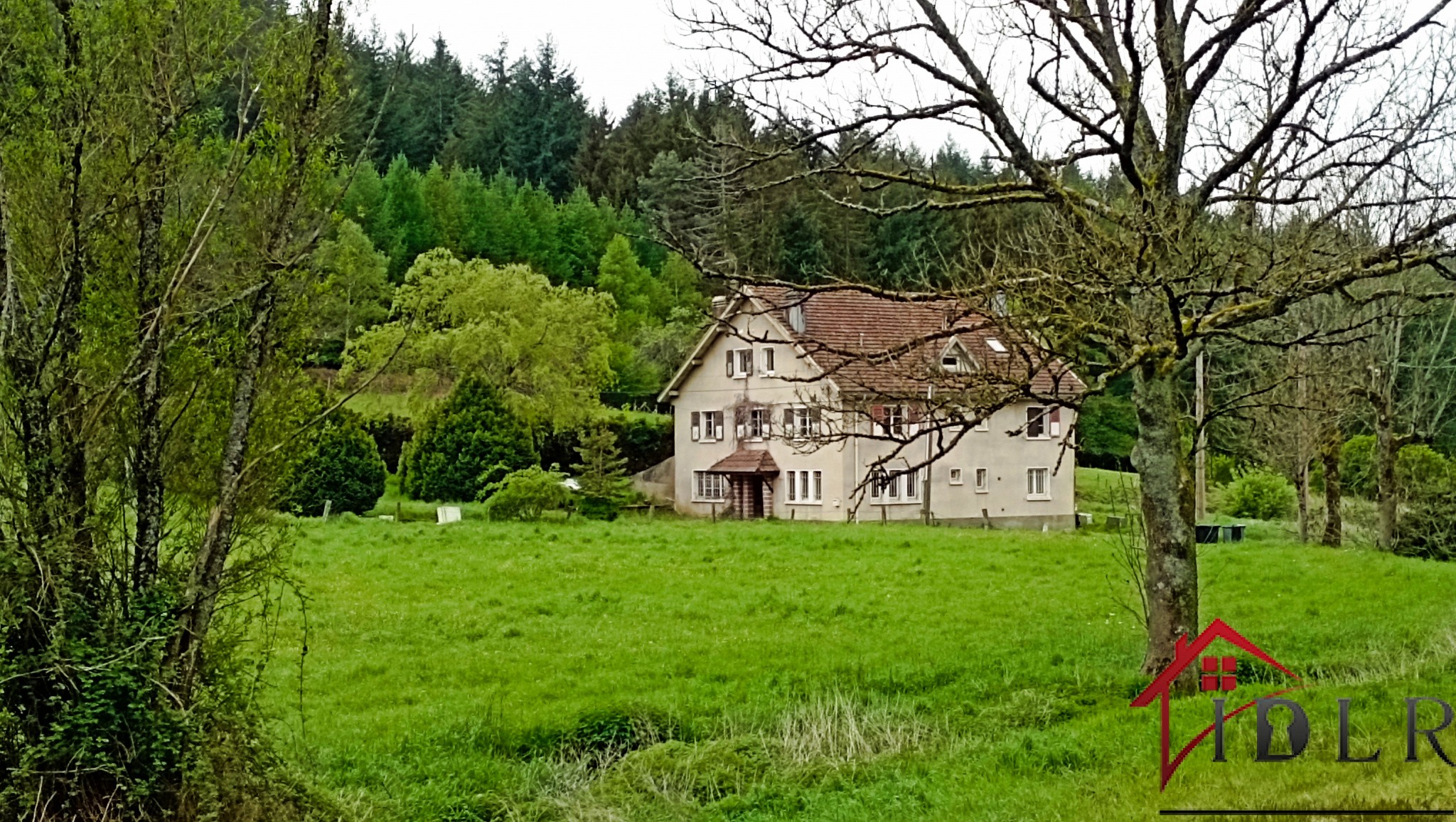 Vente Maison à Bruyères 16 pièces