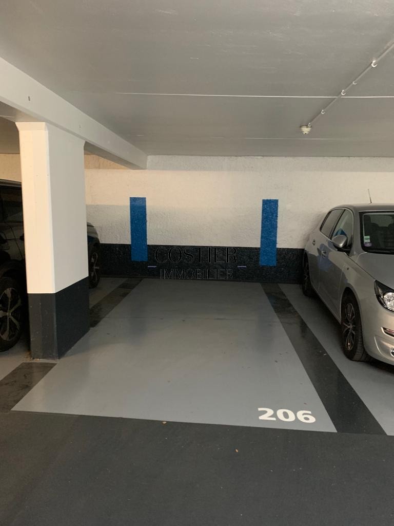 Vente Garage / Parking à Paris Batignolles-Monceaux 17e arrondissement 0 pièce