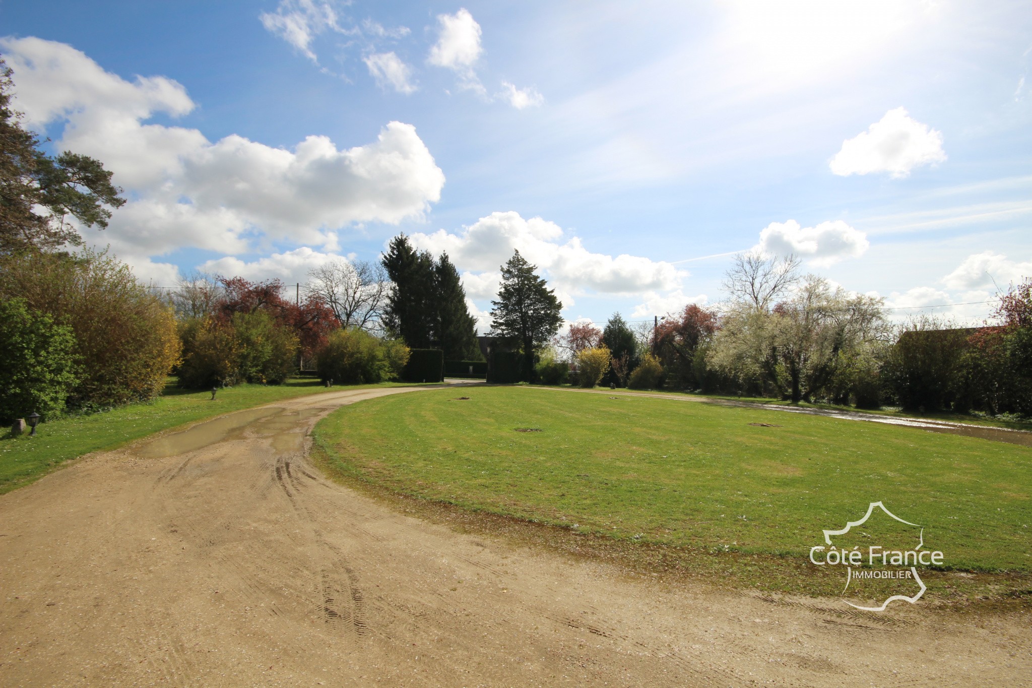 Vente Maison à Monthenault 22 pièces