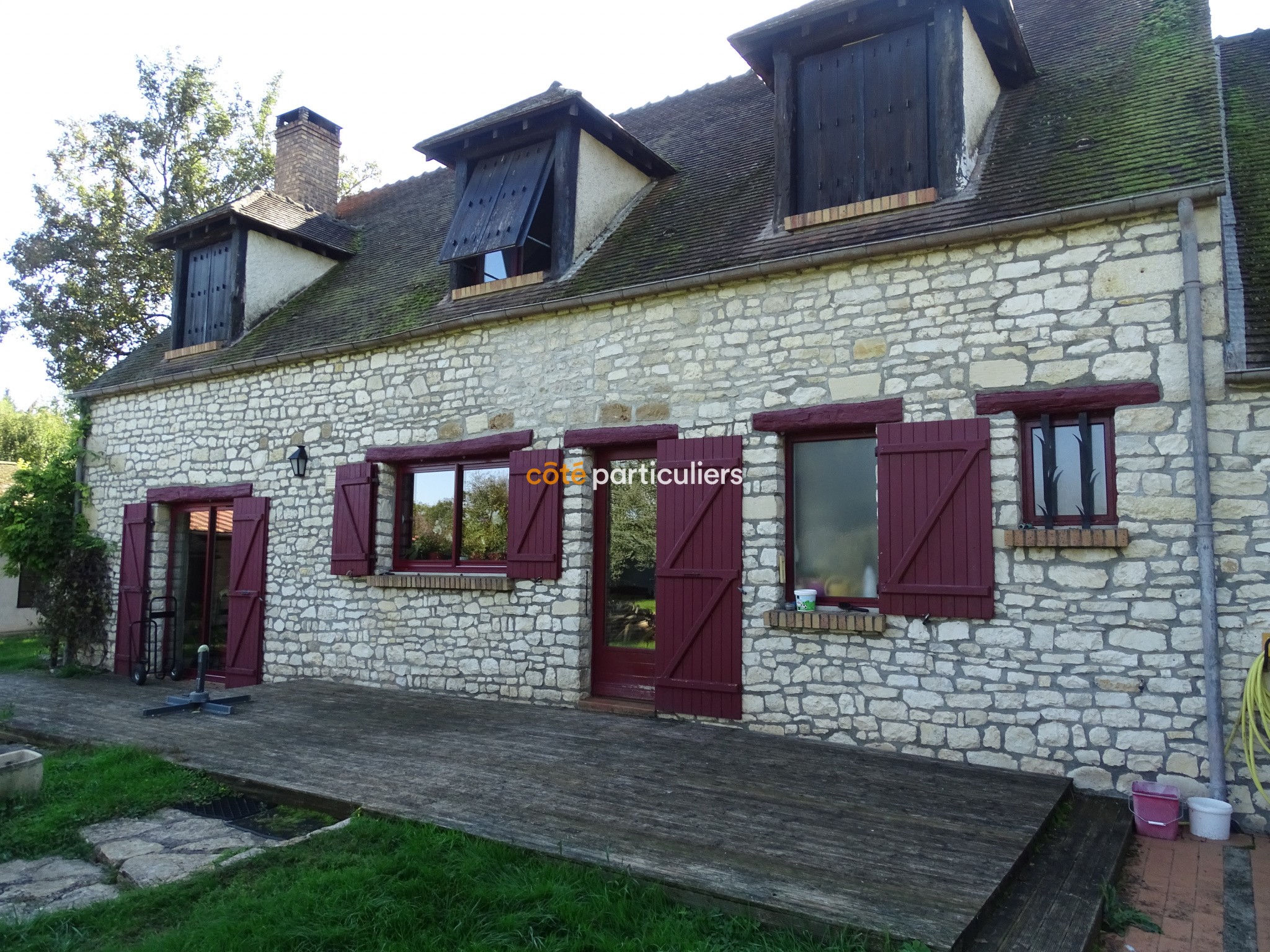 Vente Maison à Châteauneuf-sur-Cher 8 pièces