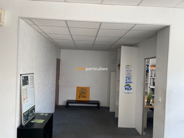 Location Bureau / Commerce à Pontivy 0 pièce