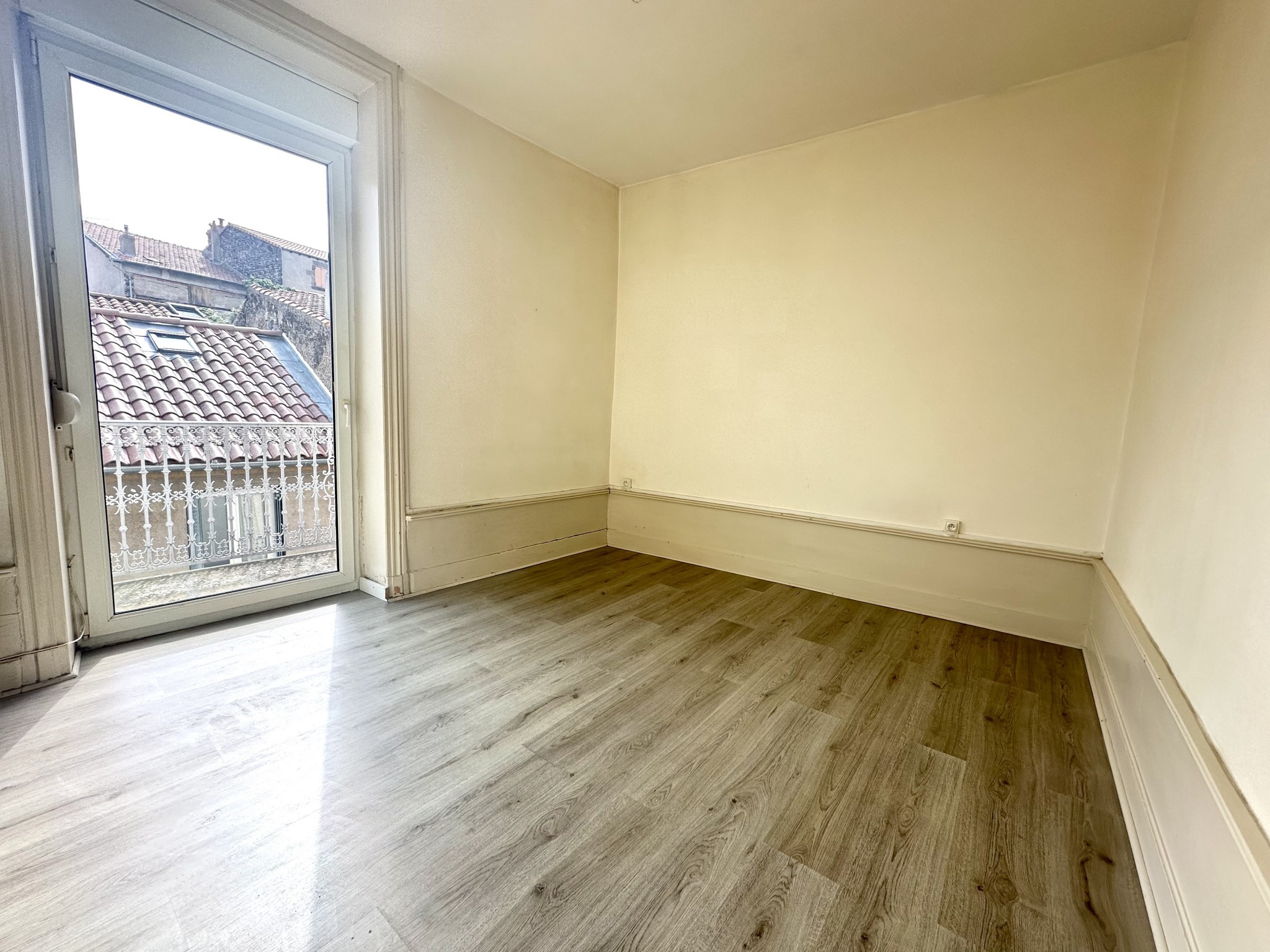 Location Appartement à Beaumont 2 pièces