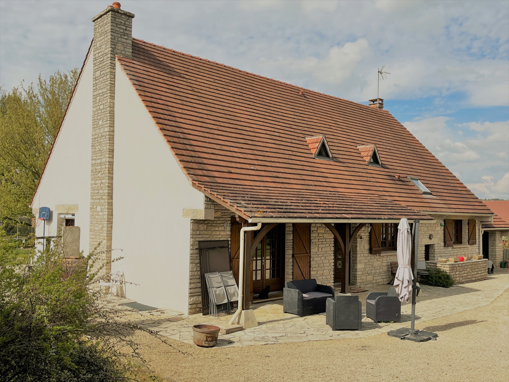 Vente Maison à Noyers 8 pièces