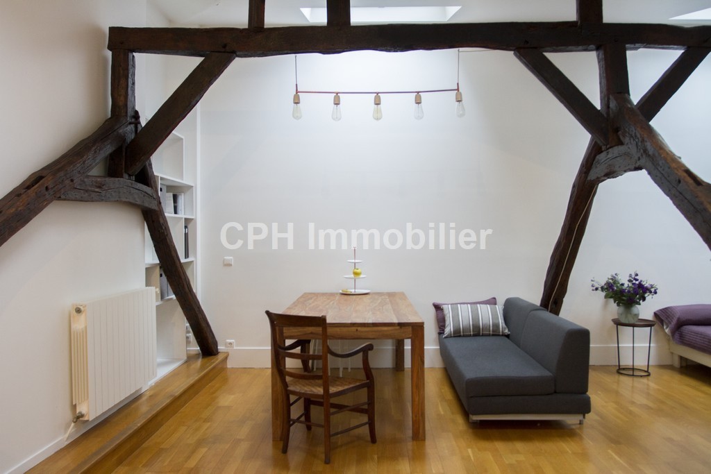 Location Appartement à Paris Louvre 1er arrondissement 2 pièces