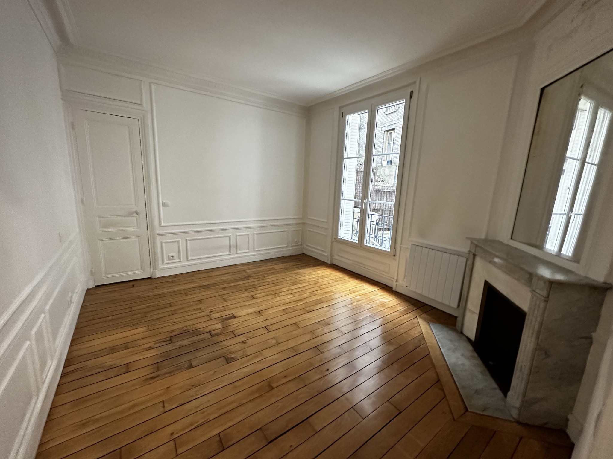 Vente Appartement à Paris Butte-Montmartre 18e arrondissement 4 pièces