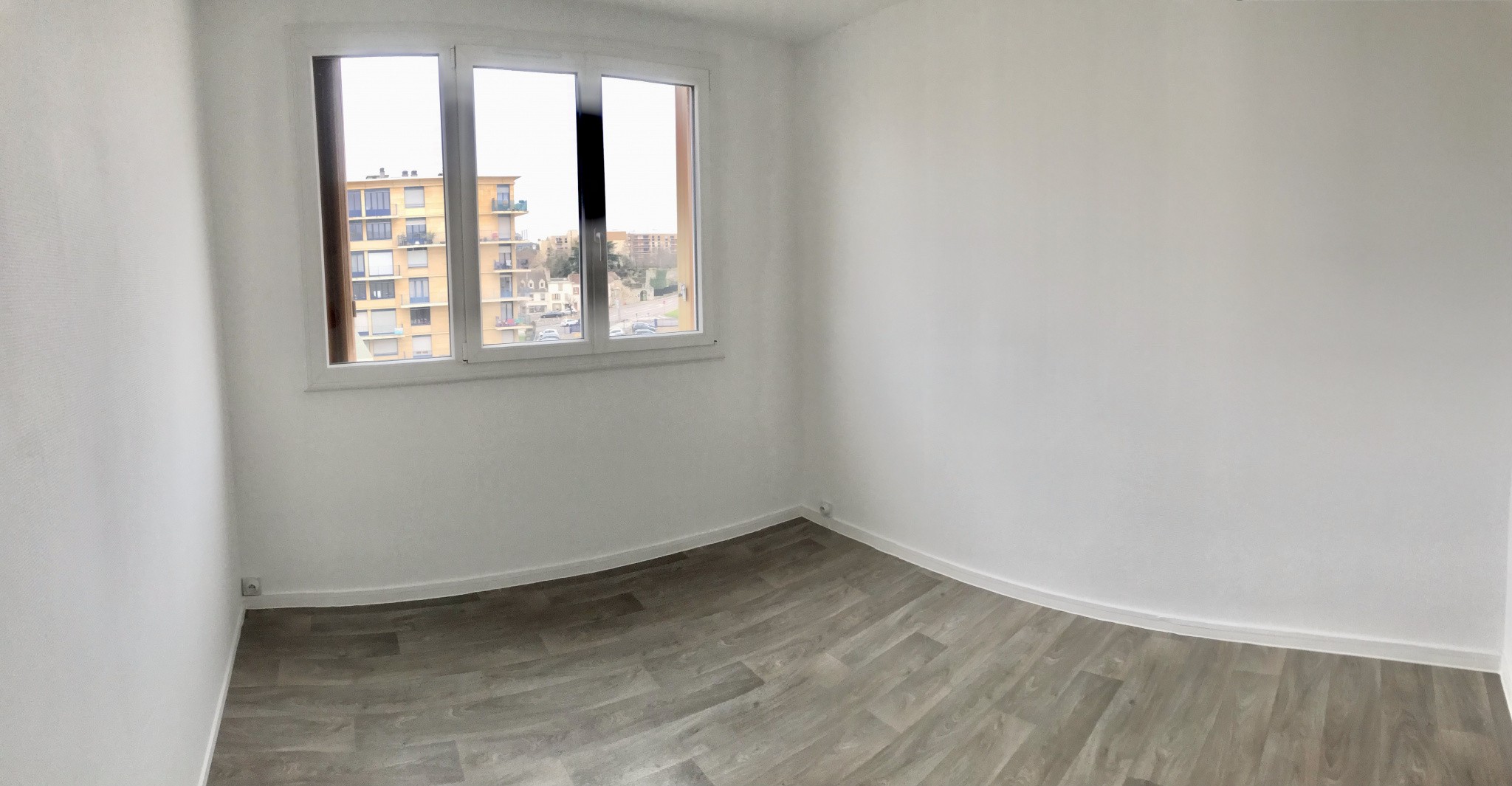 Vente Appartement à Mantes-la-Jolie 4 pièces