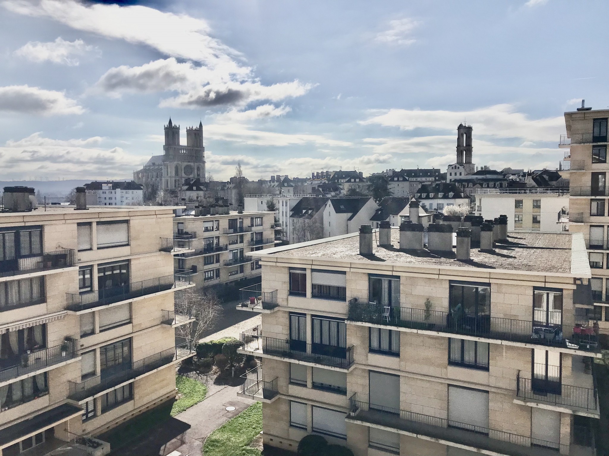 Vente Appartement à Mantes-la-Jolie 4 pièces