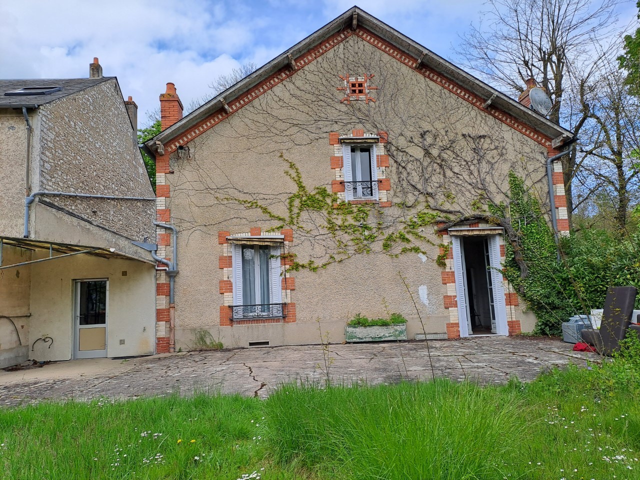 Vente Bureau / Commerce à Dourdan 0 pièce