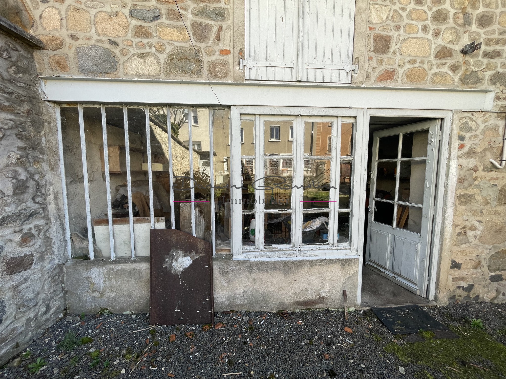 Vente Maison à Poule-les-Écharmeaux 7 pièces