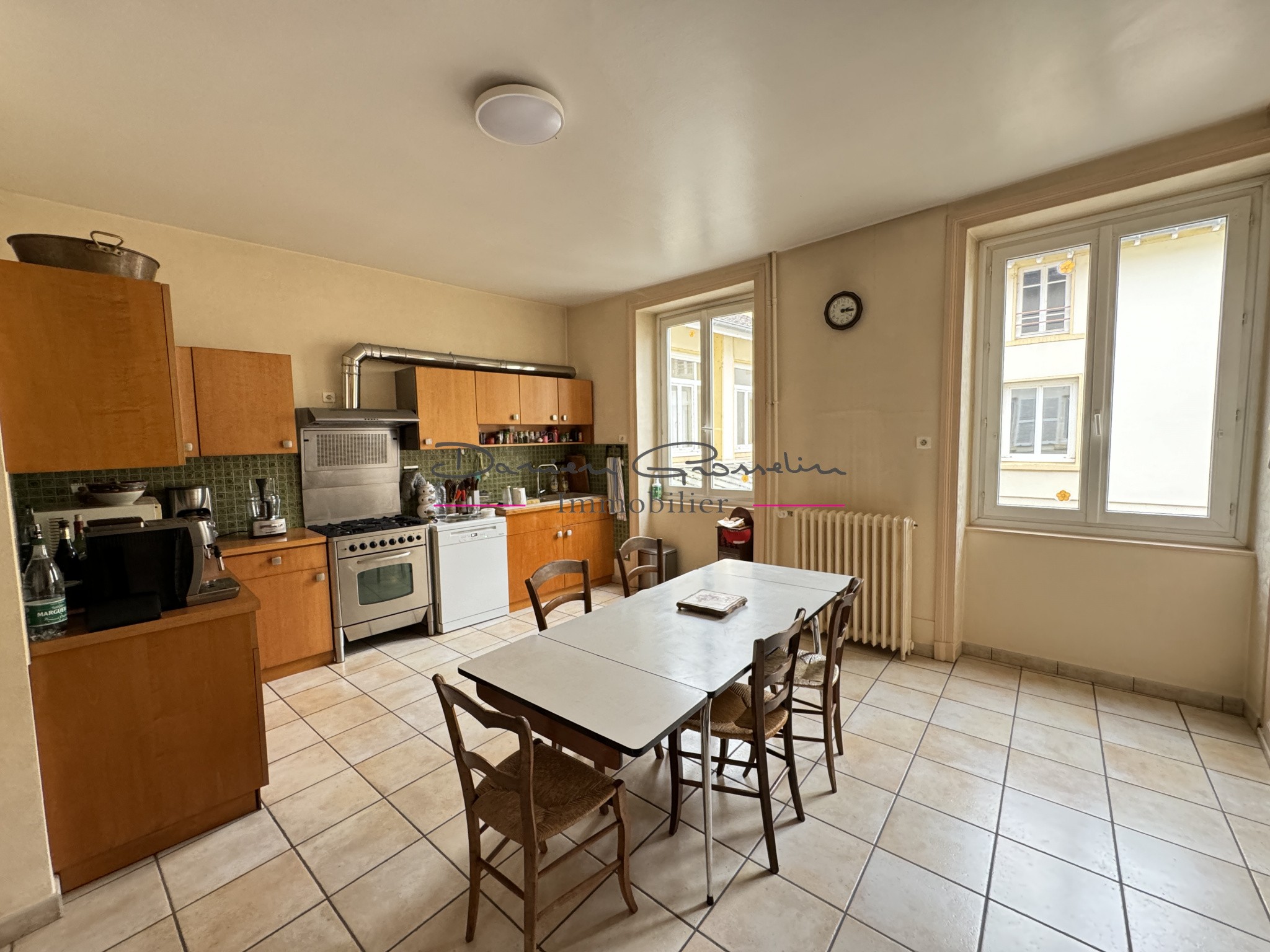 Vente Maison à Bourg-de-Thizy 8 pièces