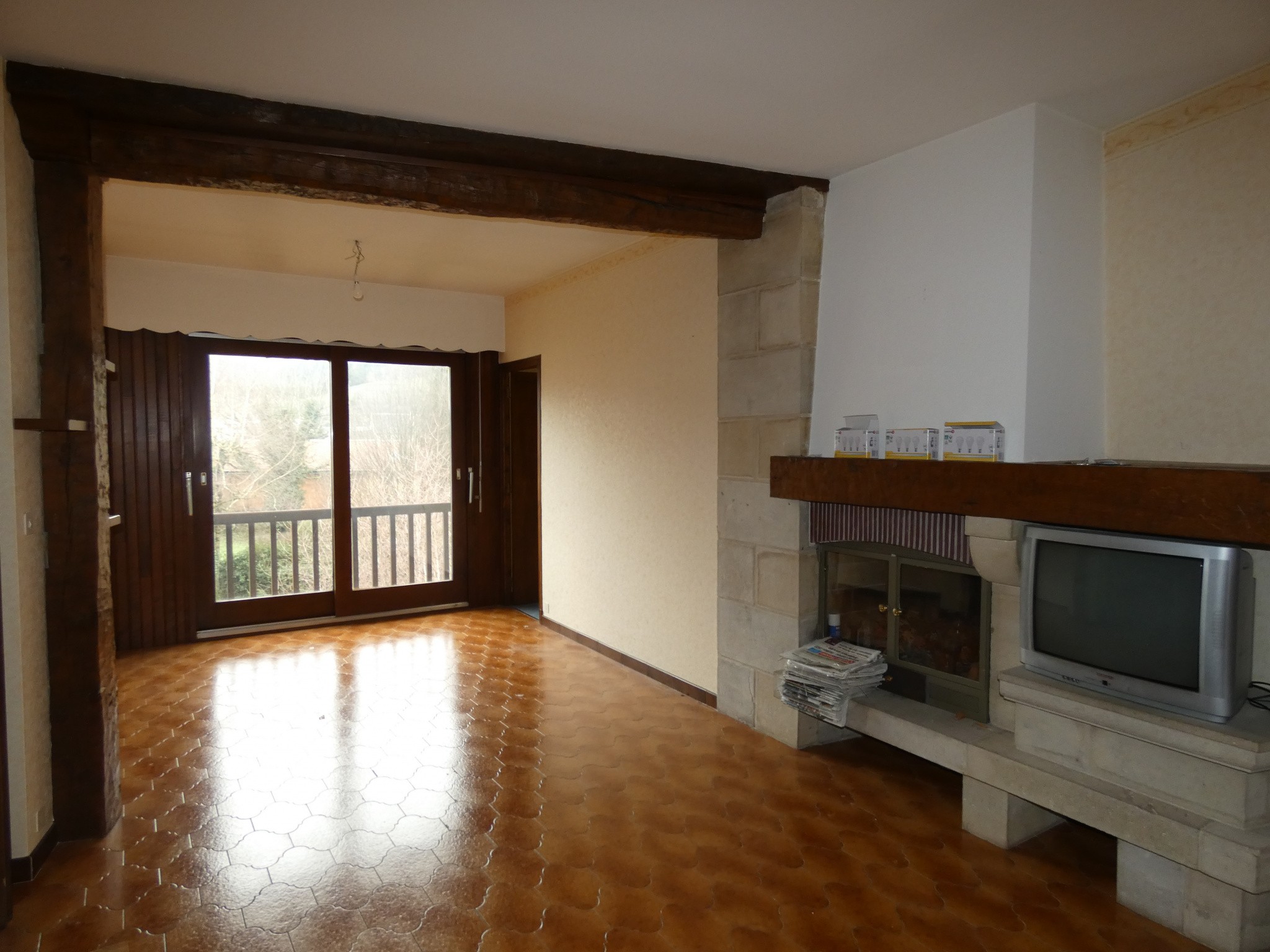 Vente Appartement à Saint-Geniez-d'Olt-et-d'Aubrac 6 pièces