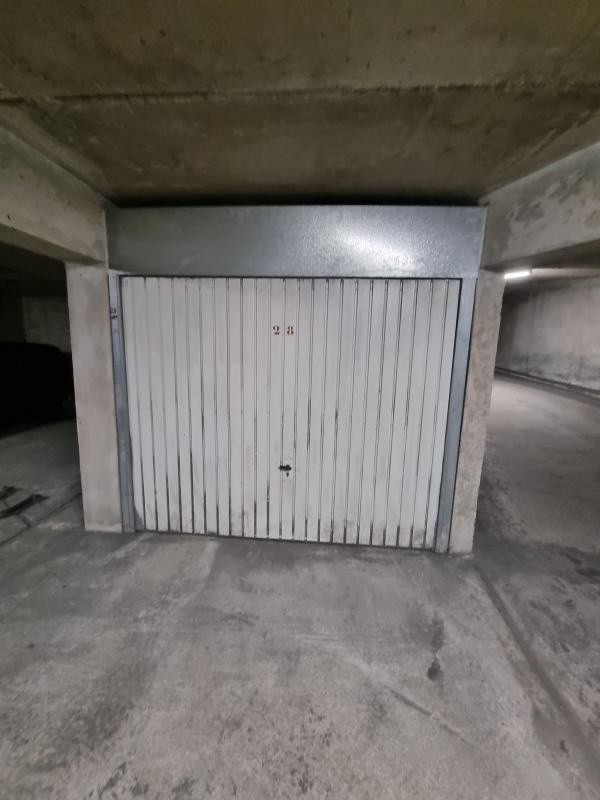 Location Garage / Parking à Marseille 8e arrondissement 0 pièce