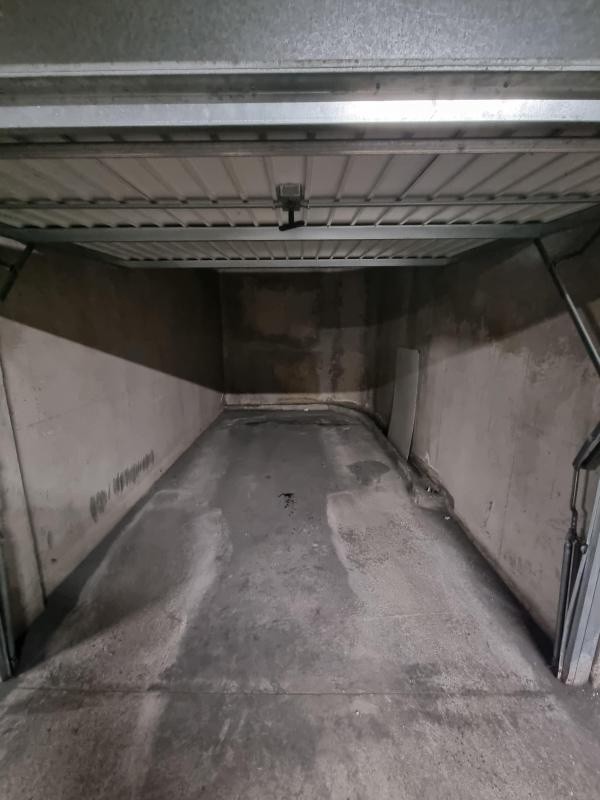 Location Garage / Parking à Marseille 8e arrondissement 0 pièce