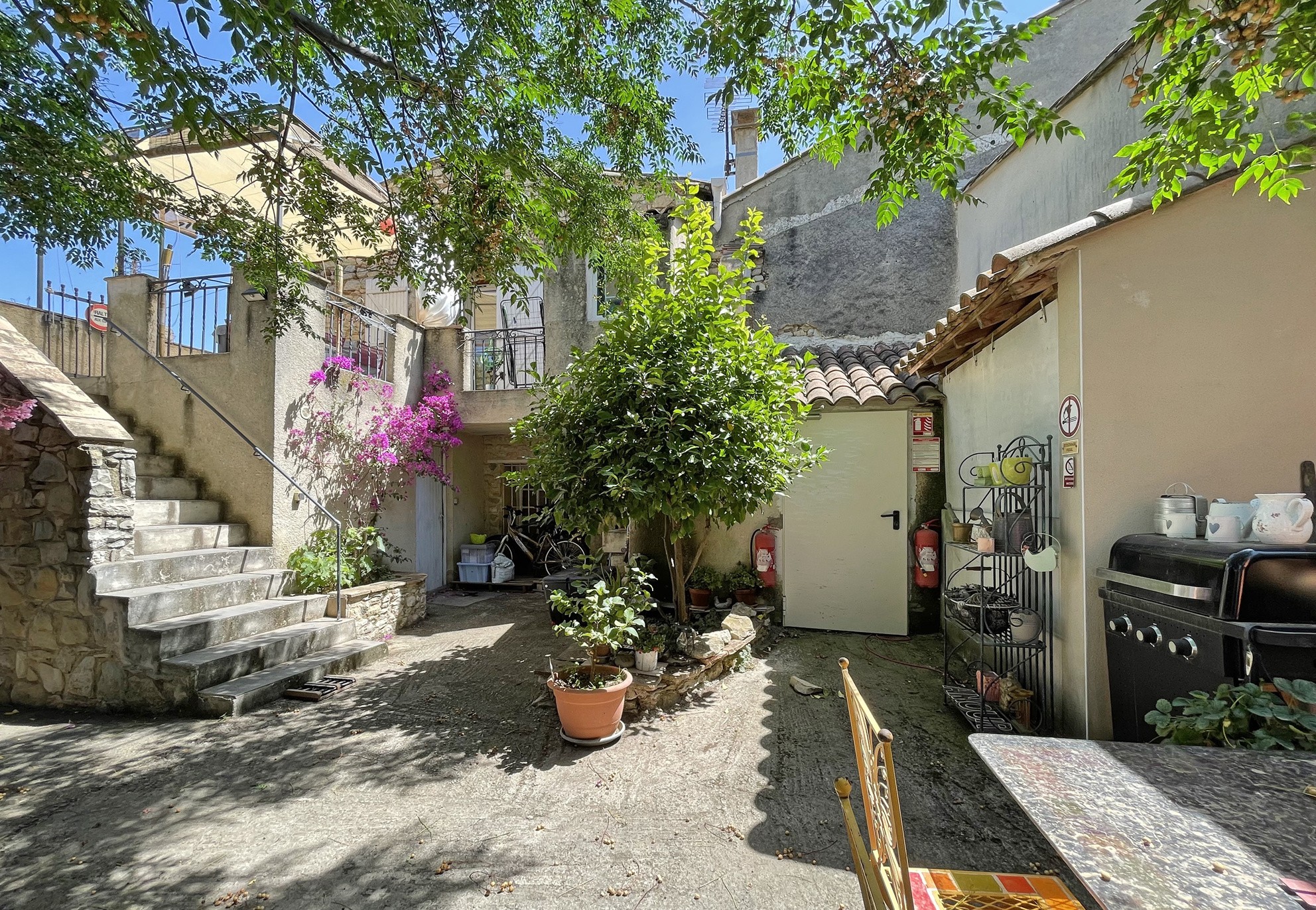 Vente Maison à Nîmes 25 pièces