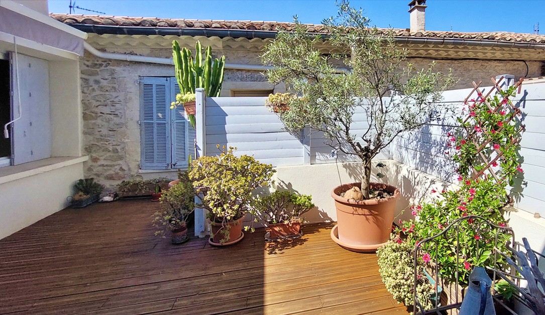 Vente Appartement à Nîmes 7 pièces