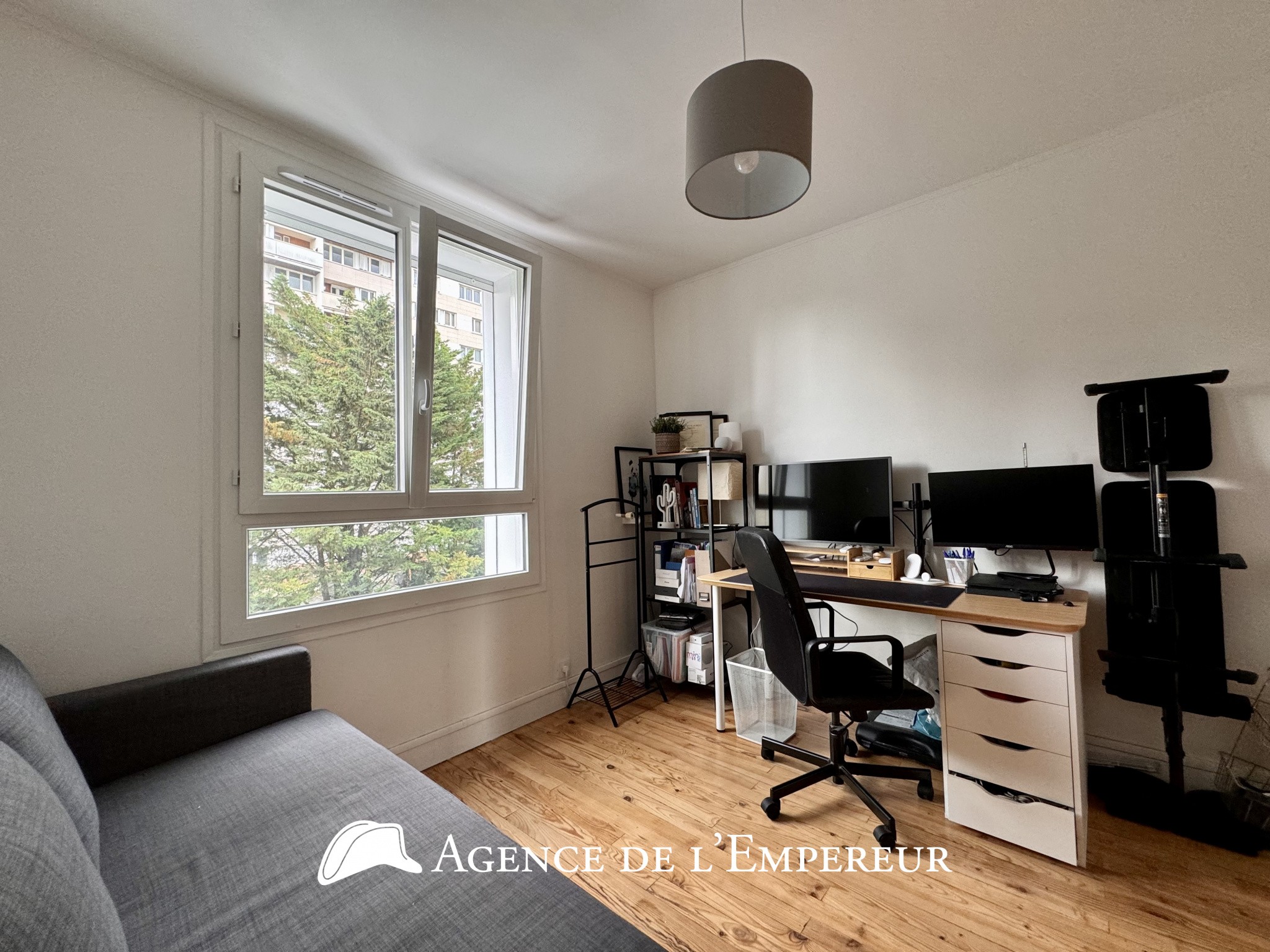 Vente Appartement à Rueil-Malmaison 4 pièces