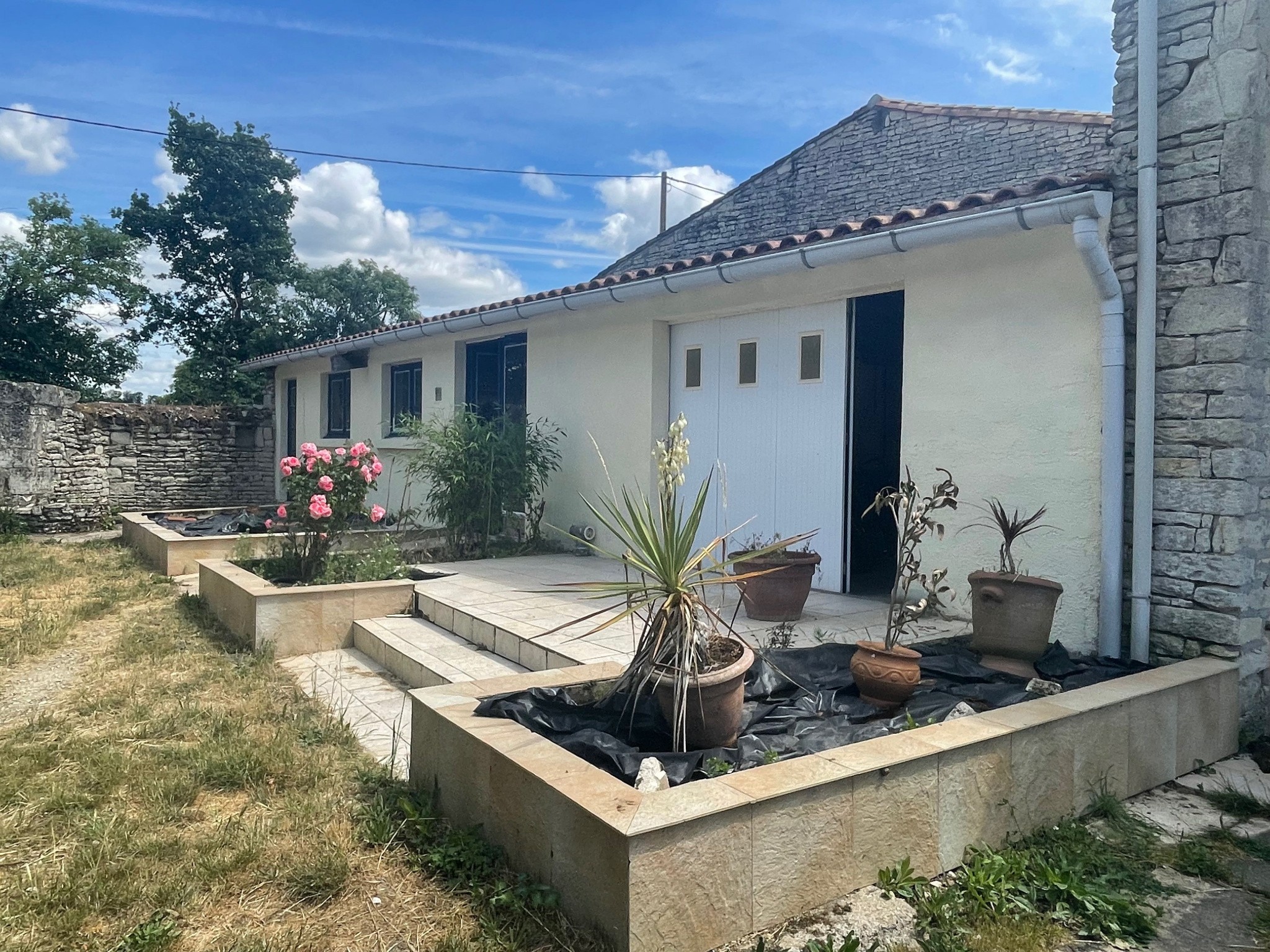 Vente Maison à Brioux-sur-Boutonne 10 pièces