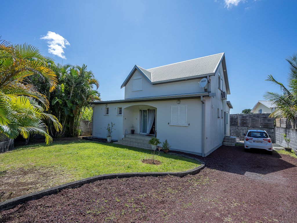 Vente Maison à Sainte-Suzanne 6 pièces