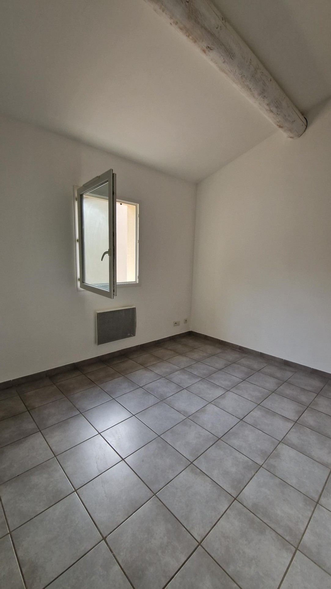 Vente Appartement à Bollène 3 pièces