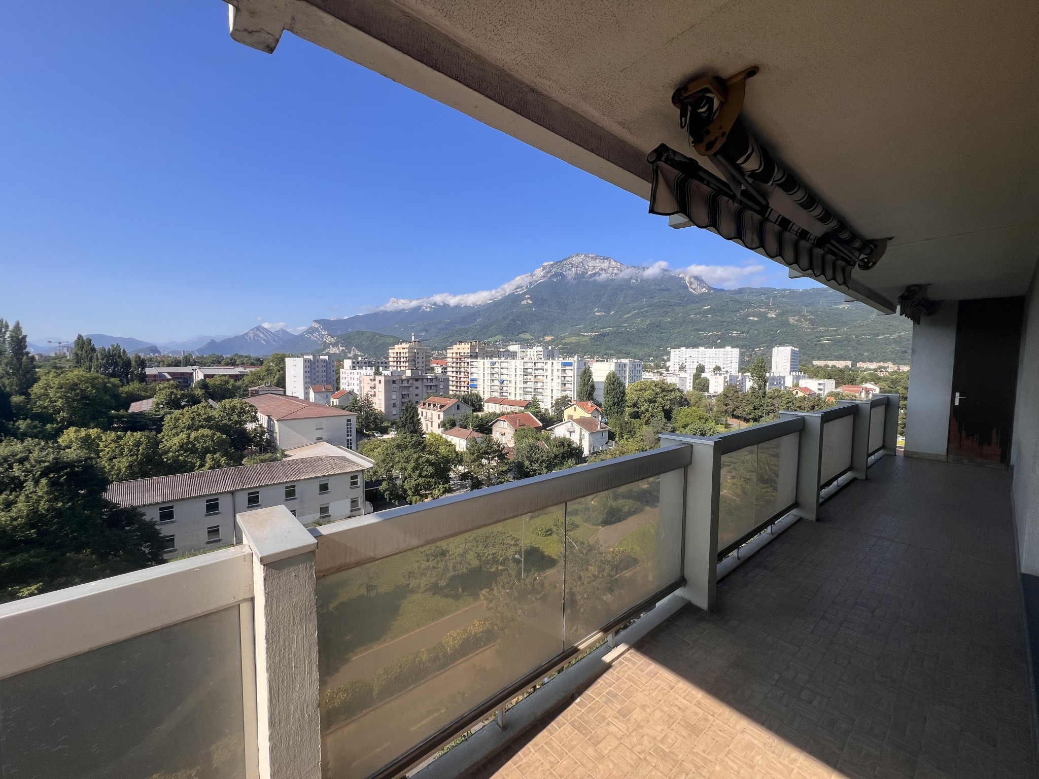 Vente Appartement à Grenoble 5 pièces