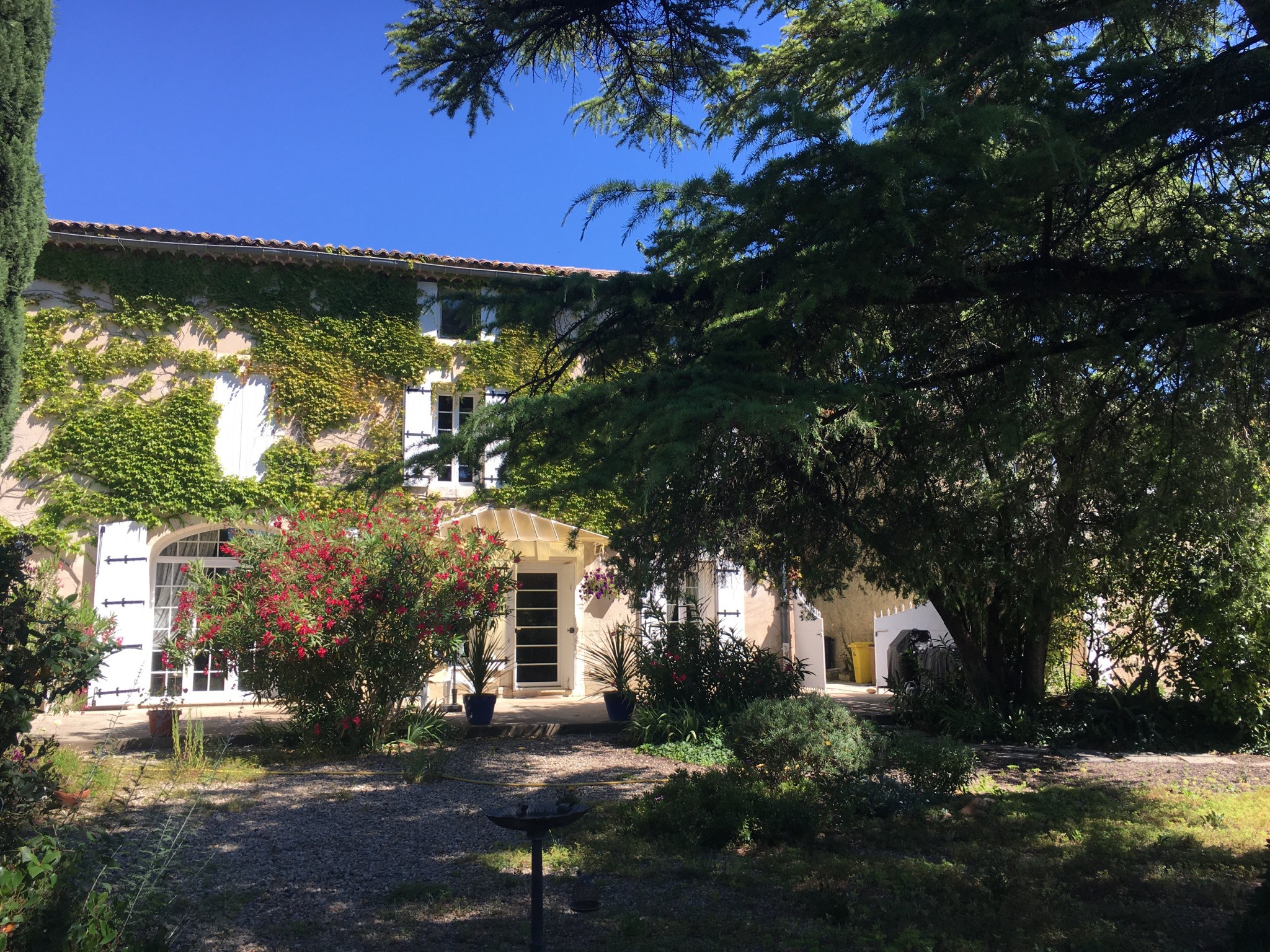 Vente Maison à Saint-Saturnin-lès-Avignon 13 pièces