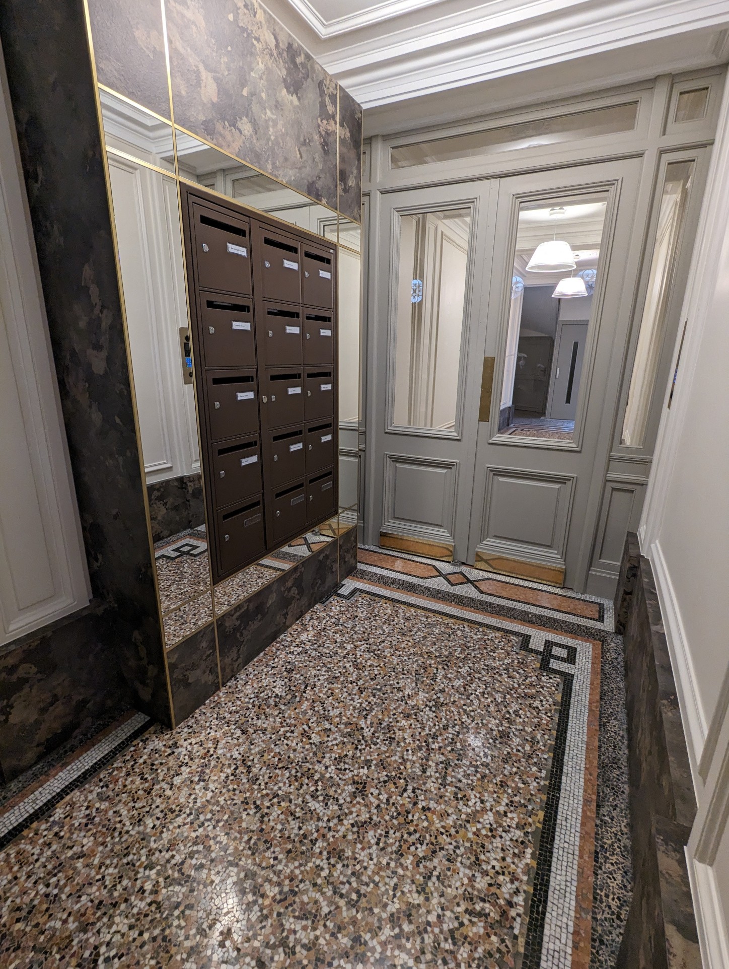 Vente Appartement à Paris Élysée  8e arrondissement 1 pièce