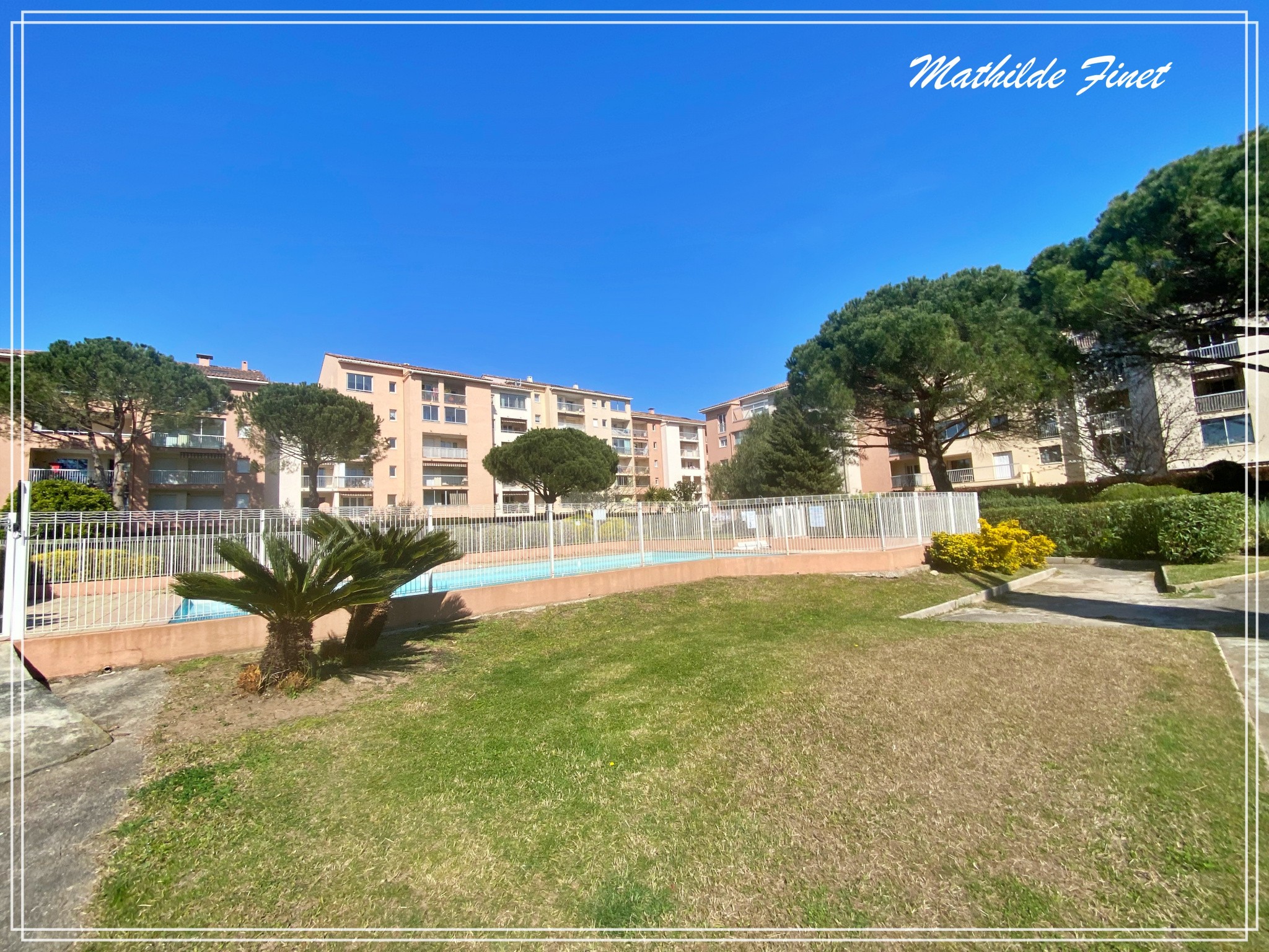 Vente Appartement à Fréjus 1 pièce