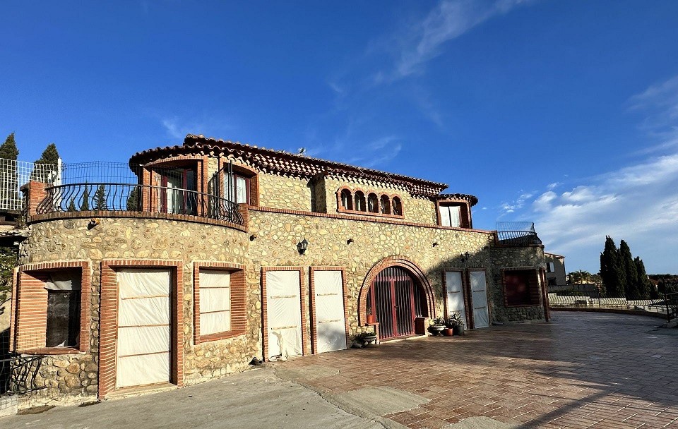 Vente Maison à Collioure 50 pièces