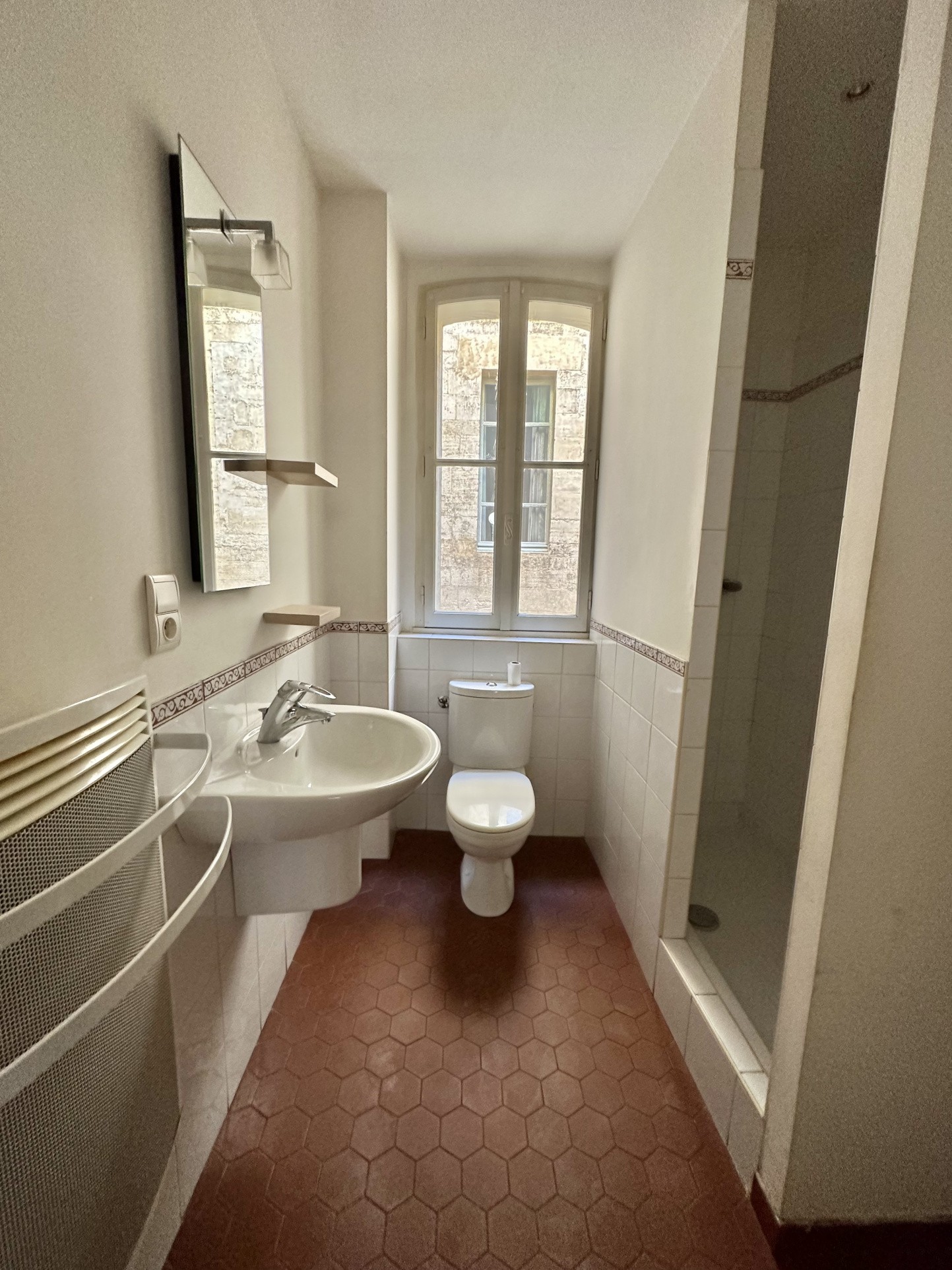 Vente Appartement à l'Isle-sur-la-Sorgue 1 pièce