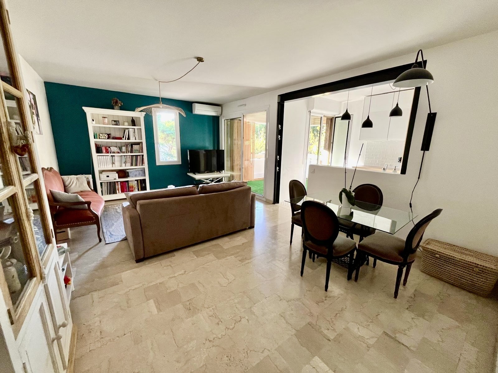 Vente Appartement à Marseille 8e arrondissement 3 pièces