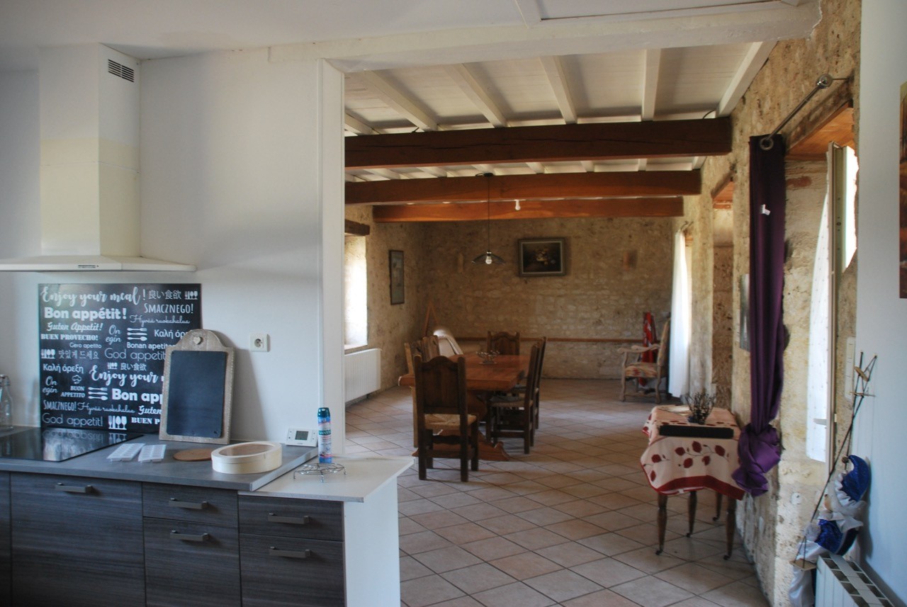 Vente Maison à Montaigu-de-Quercy 9 pièces