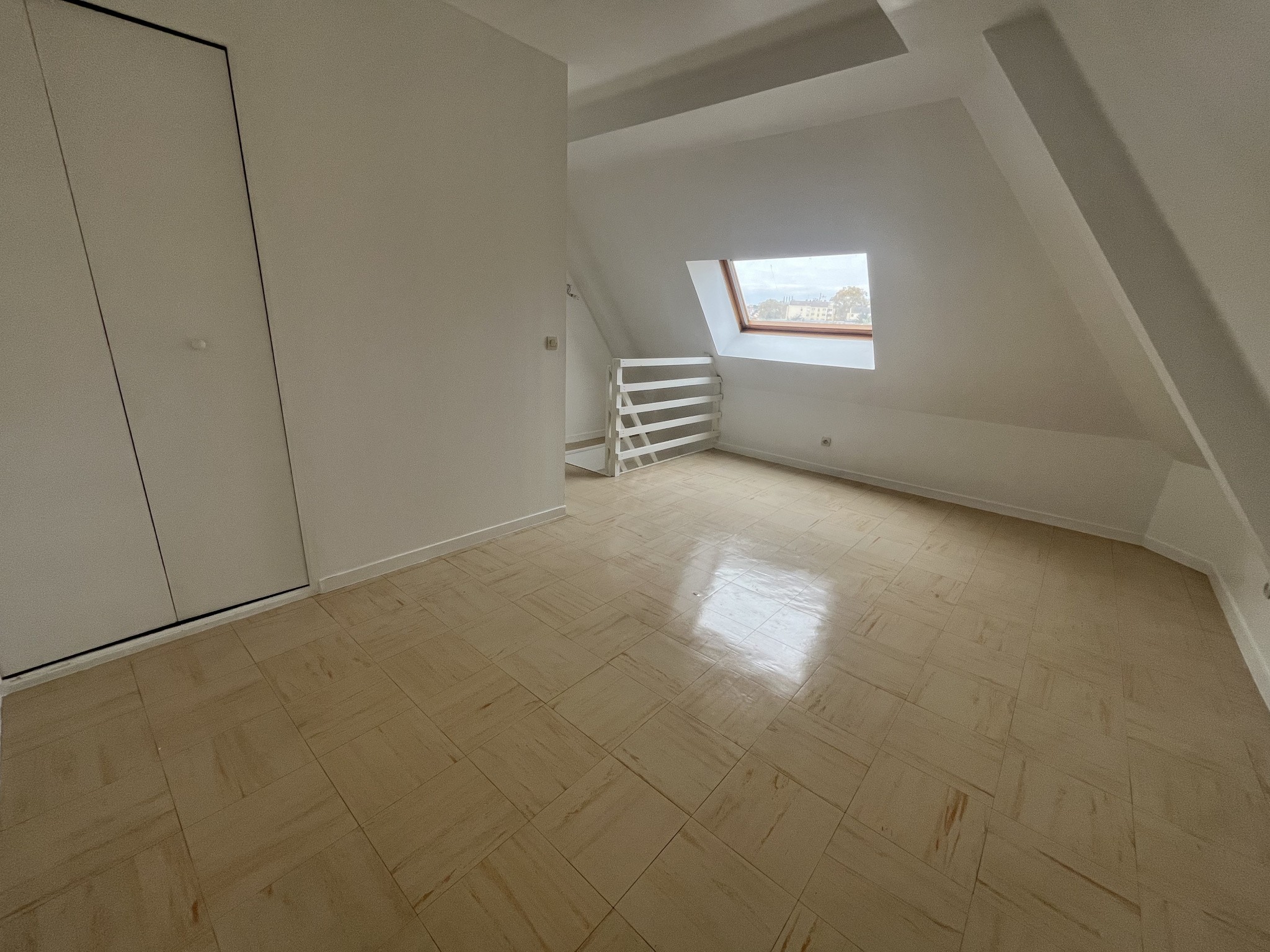 Location Appartement à Corbeil-Essonnes 2 pièces