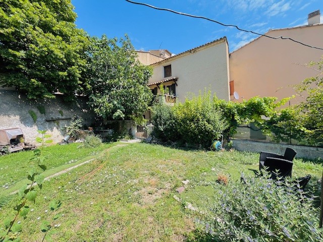 Vente Maison à Saint-Saturnin-lès-Apt 6 pièces