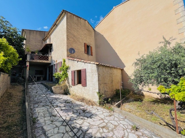 Vente Maison à Saint-Saturnin-lès-Apt 6 pièces