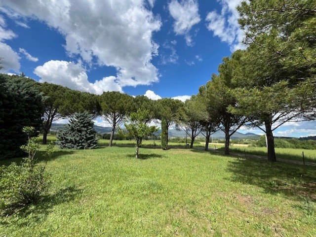 Vente Maison à Saint-Saturnin-lès-Apt 6 pièces