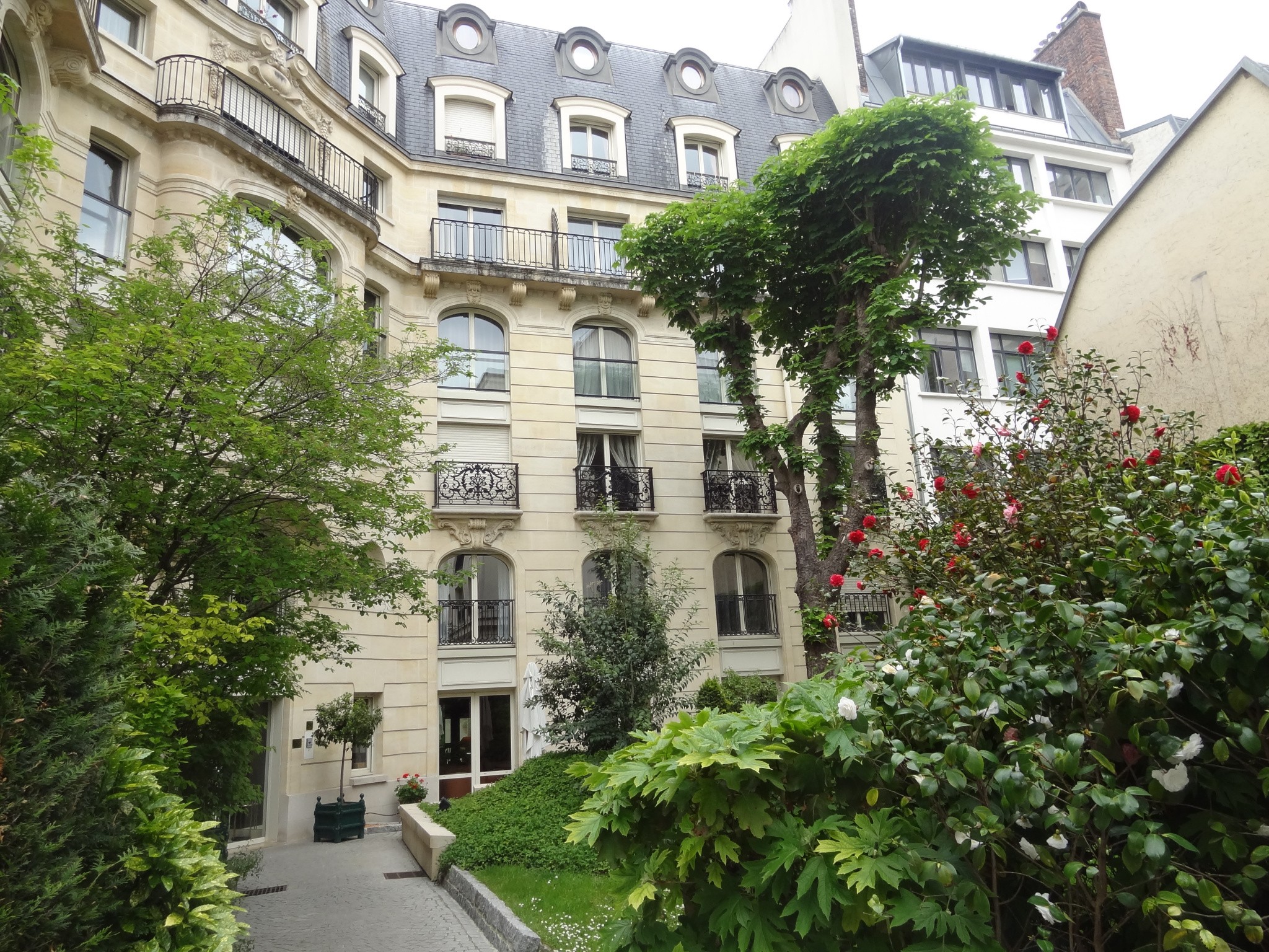 Vente Appartement à Paris Batignolles-Monceaux 17e arrondissement 3 pièces