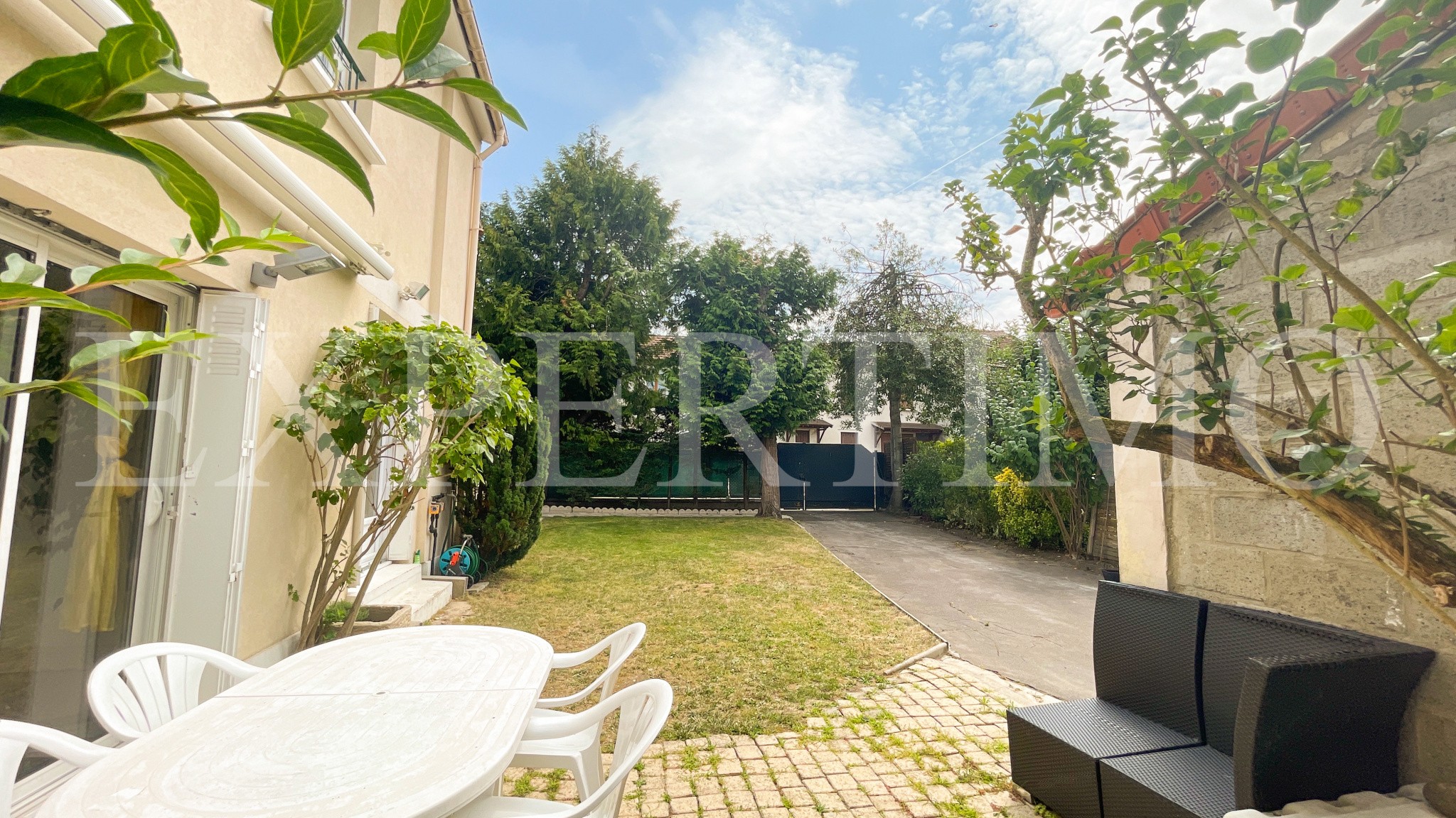 Vente Maison à Suresnes 7 pièces