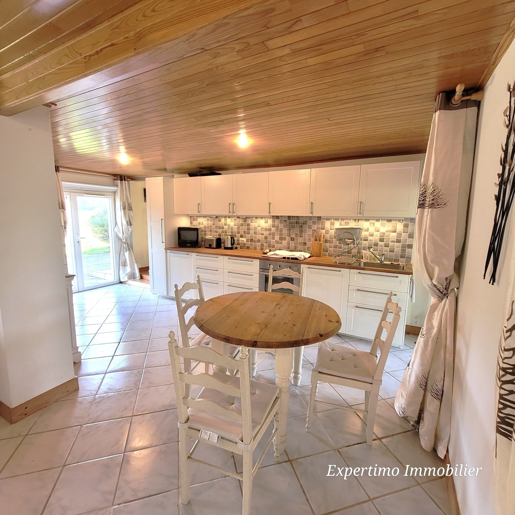 Vente Maison à Montlieu-la-Garde 14 pièces